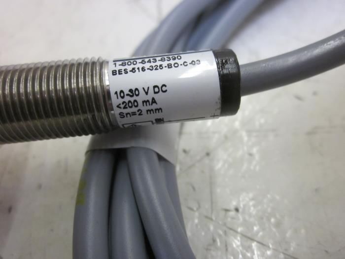 BALLUFF BES-516-325-BO-C-03 PROXIMITY SWITCH *NEW NO BOX*