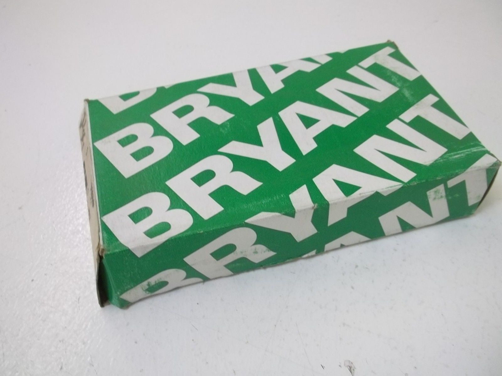 LOT OF 5 BRYANT 71074 FOUR GANG SWITCH *NEW IN BOX*