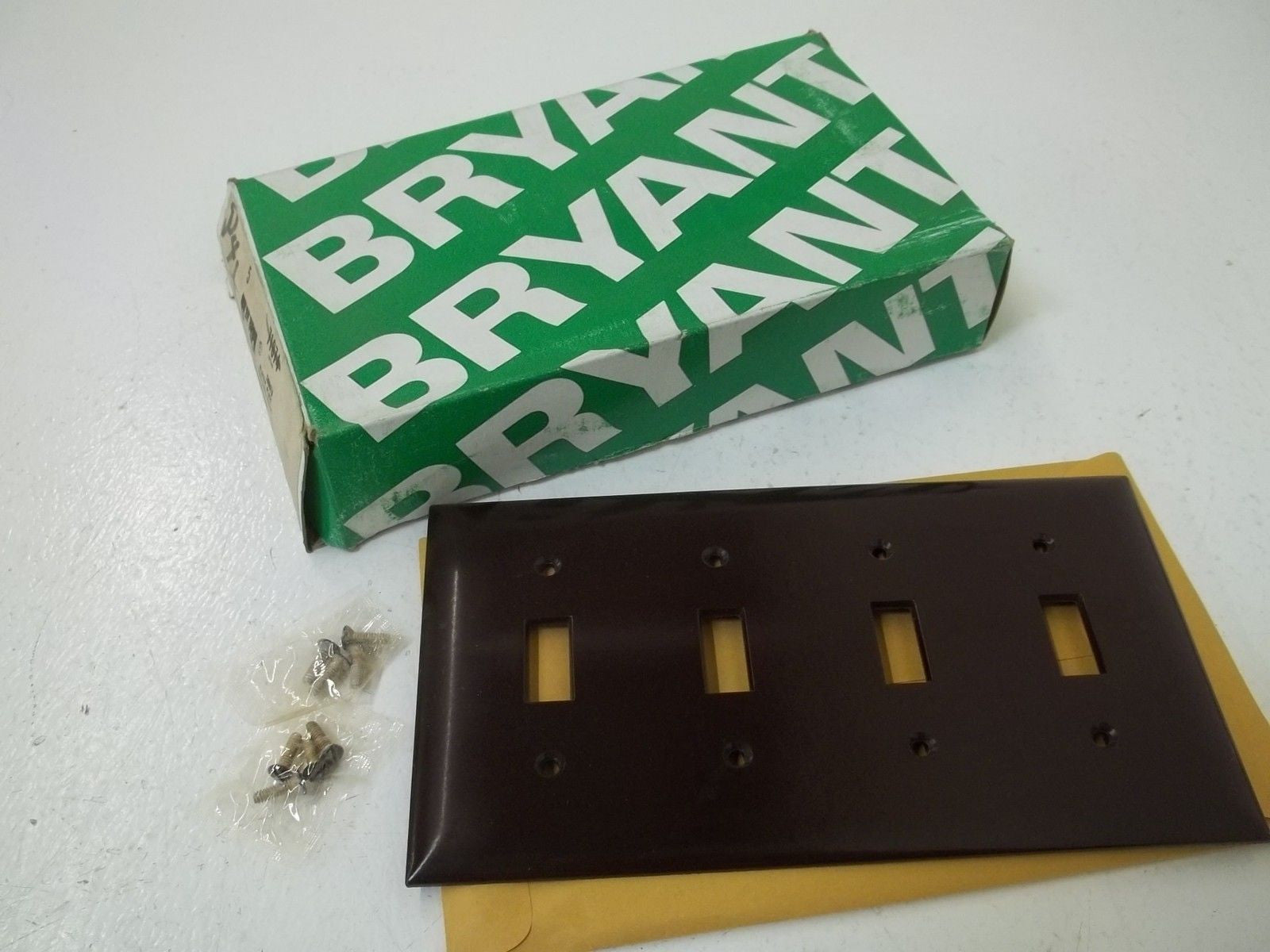 LOT OF 5 BRYANT 71074 FOUR GANG SWITCH *NEW IN BOX*