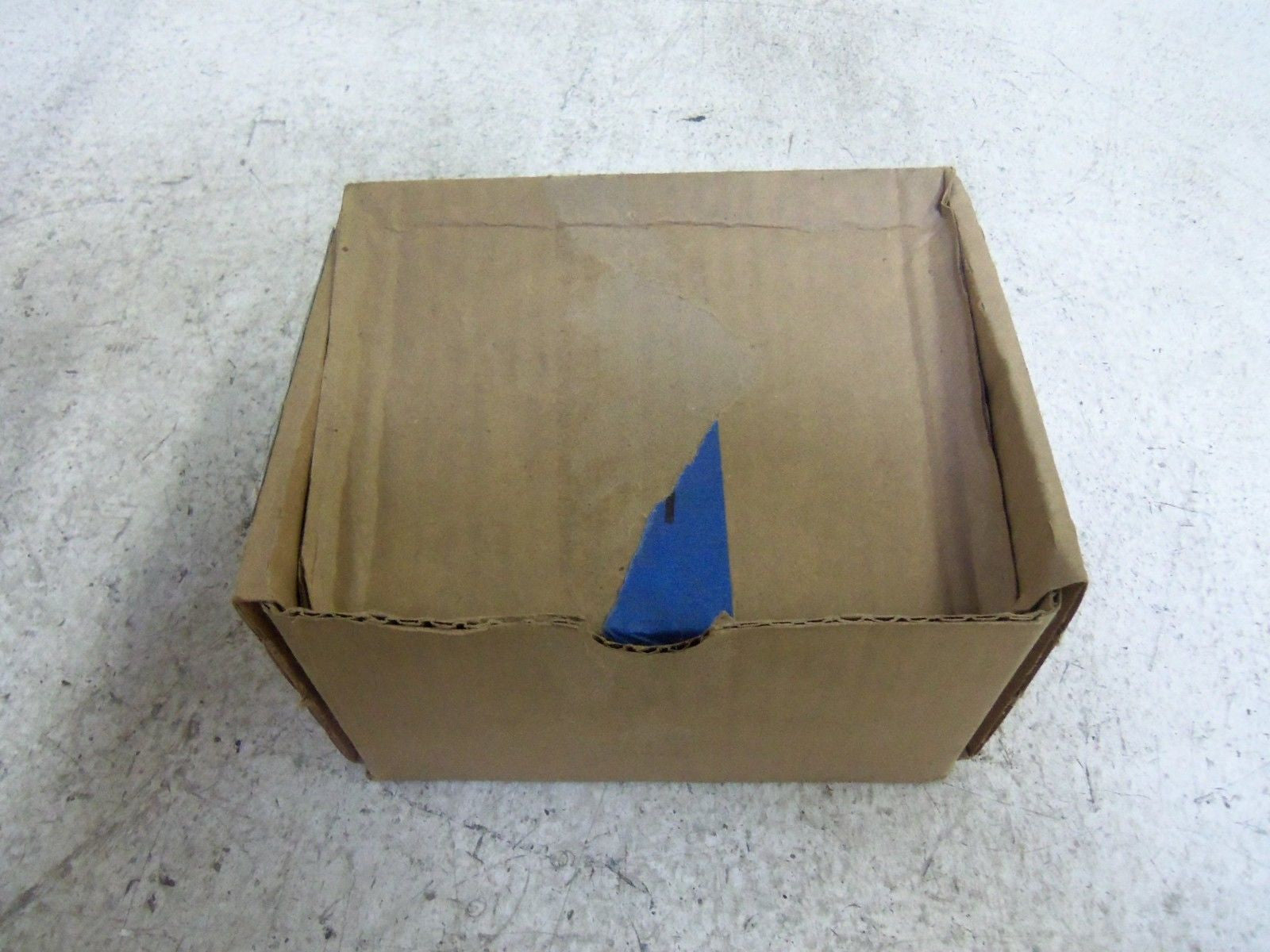 LOT OF 5 CROUSE-HINDS S1002G CONDUIT COVER *NEW IN BOX*