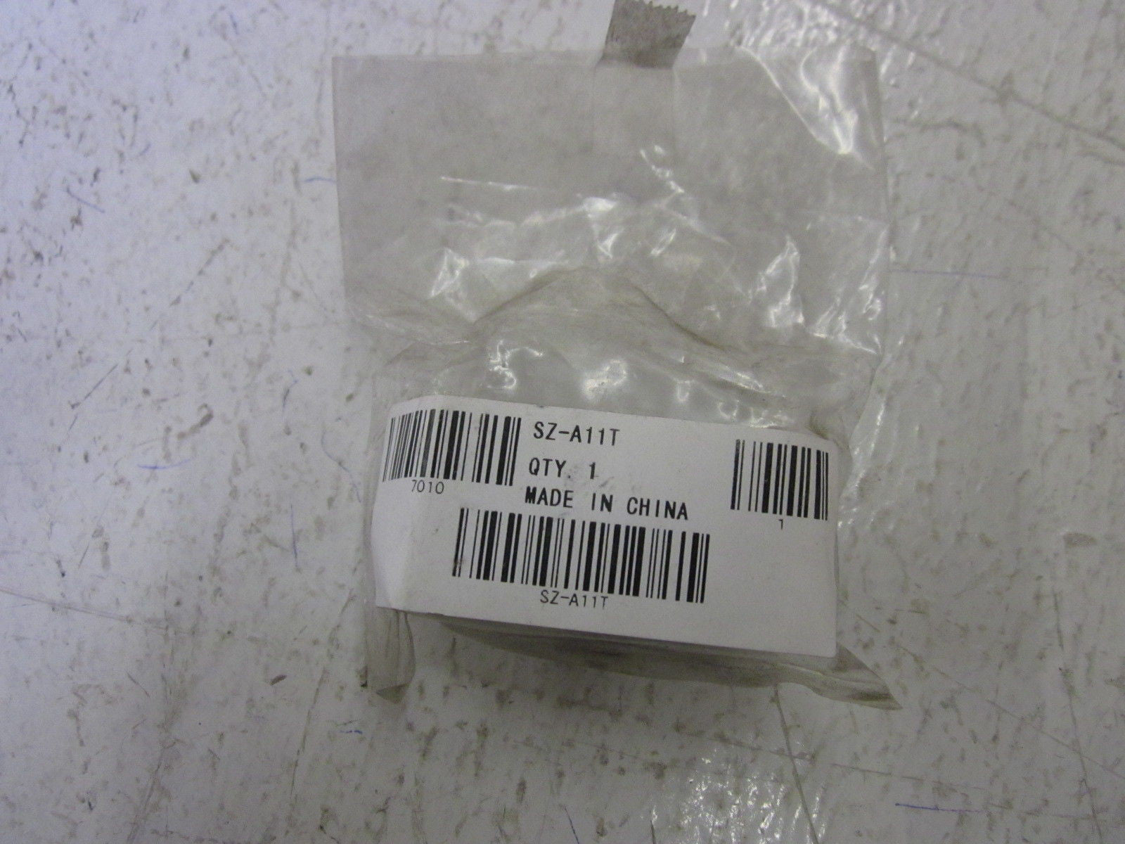 LOT OF 5 FUJI ELECTRIC SZ-A11/T CONTACT BLOCKS *NEW NO BOX*