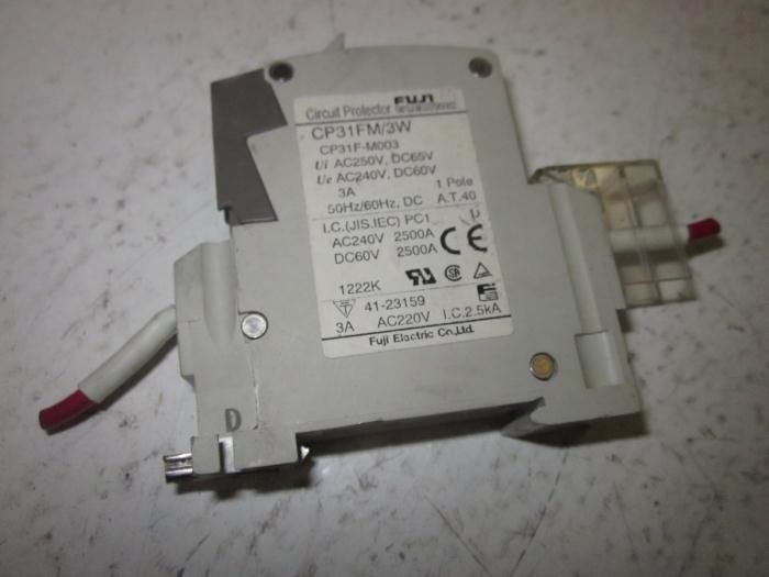 LOT OF 5 FUJI ELECTRIC CP31FM/3W 3A *USED*