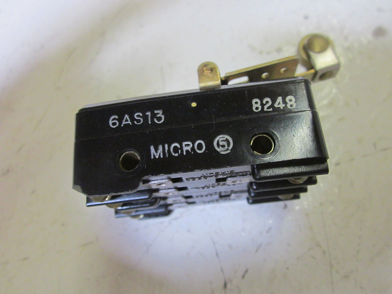 LOT OF 5 MICROSWITCH 6AS13 SWITCH  480VAC *USED*