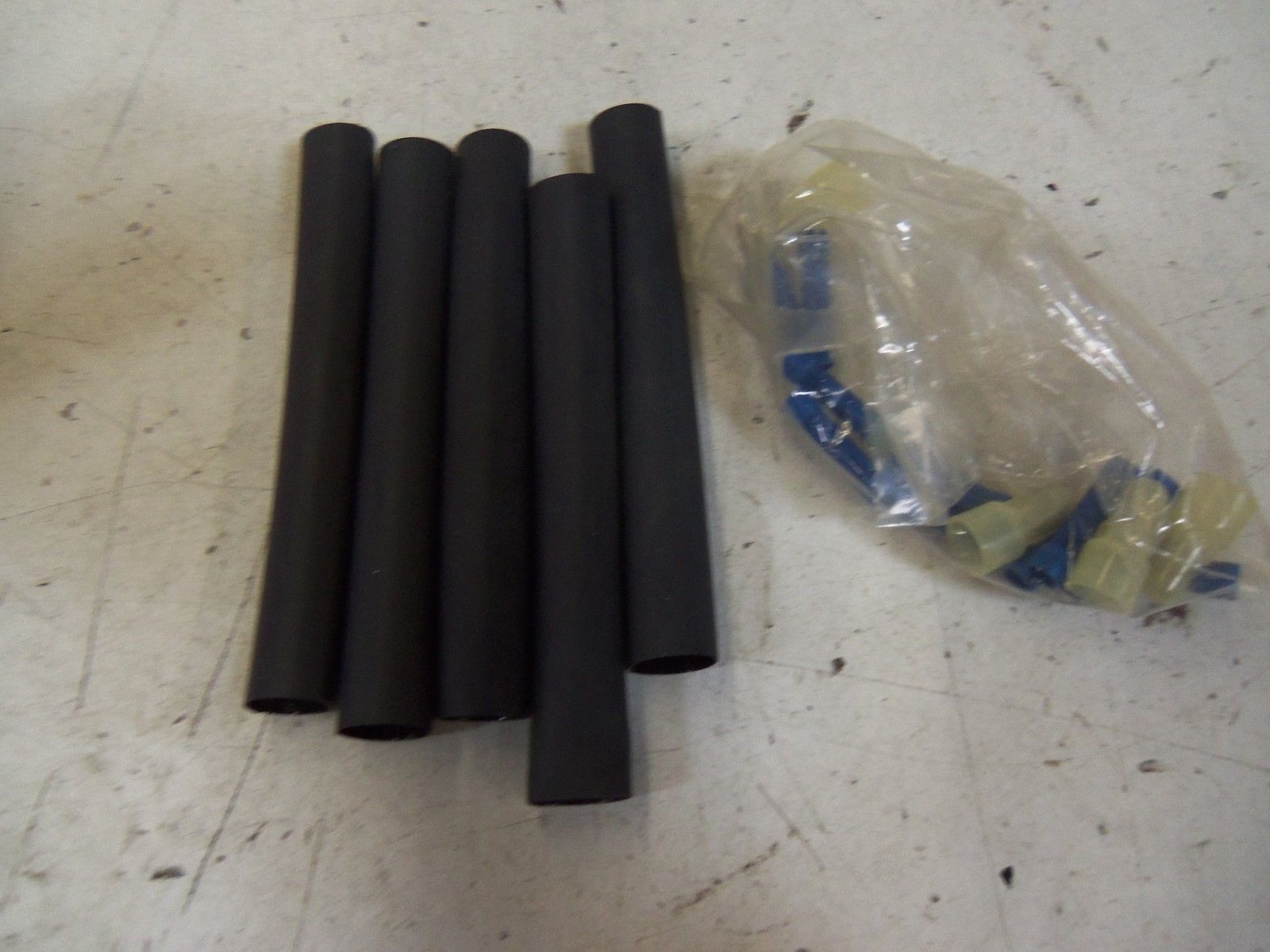 LOT OF 5 RAYCHEM PMK-BLS *NEW IN BOX*