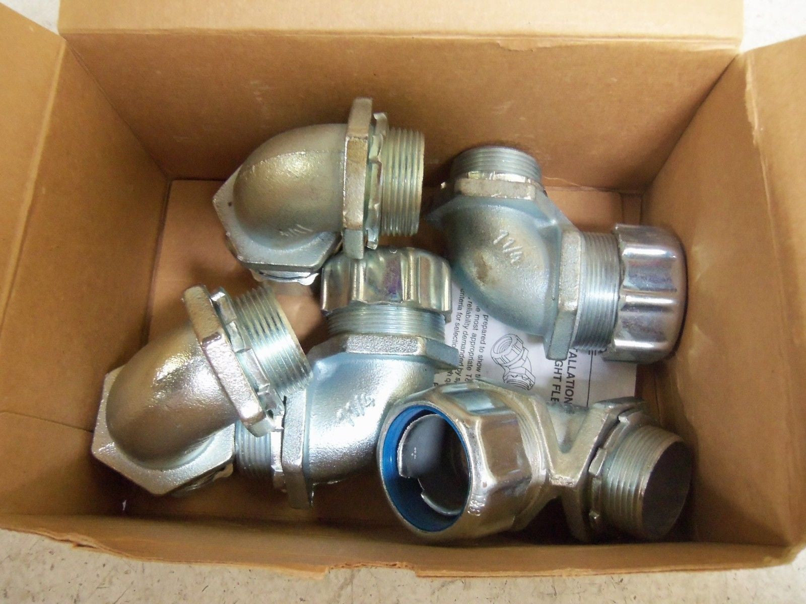 LOT OF 5 THOMAS & BETTS 5255 CONDUIT *NEW IN BOX*
