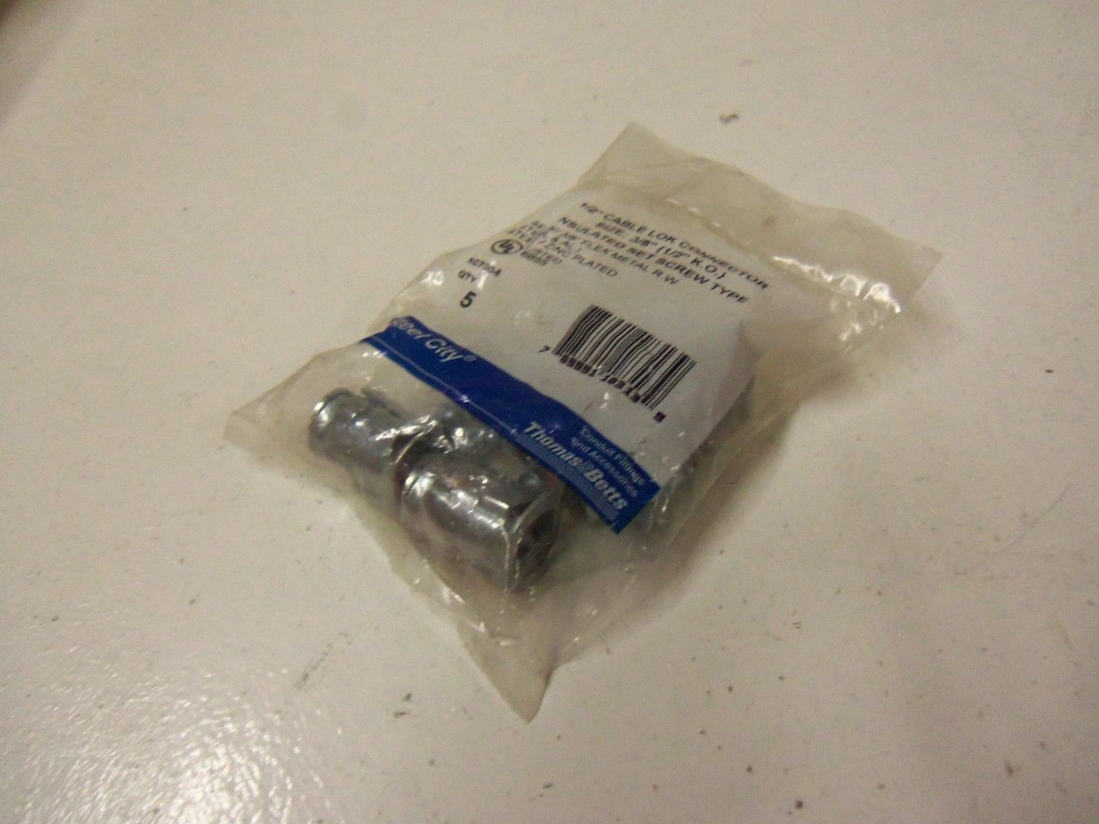 LOT OF 5 THOMAS & BETTS XC730-5 *NEW IN FACTORY BAG*