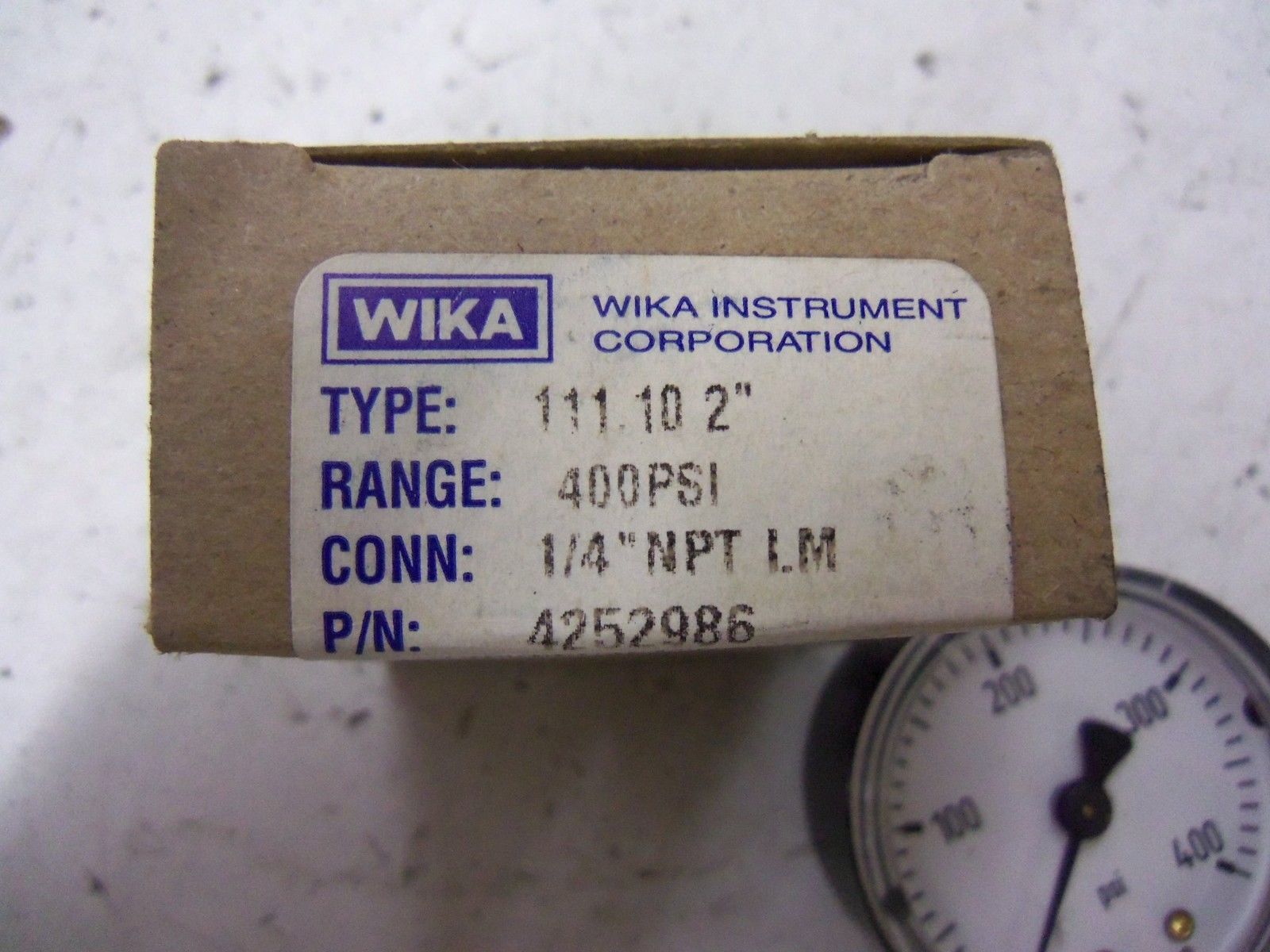 LOT OF 5 WIKA 111.10 2" 400 PSI 4252986 *NEW IN BOX*