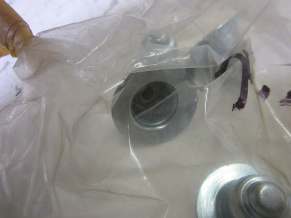 LOT OF 6 17A9423X012 *NEW IN FACTORY BAG*