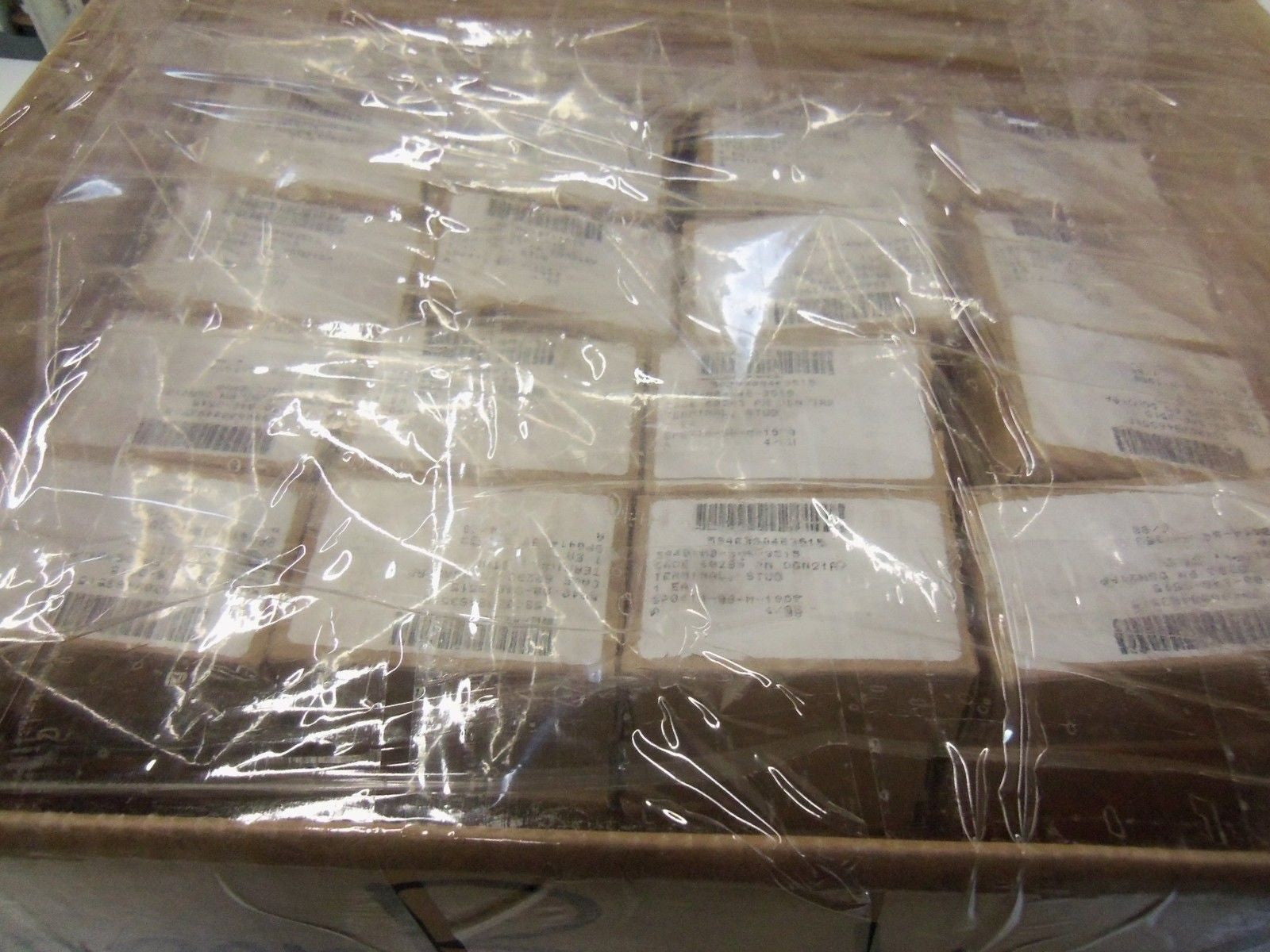 LOT OF 65 COPPER BINDING POST DGN21RP *NEW IN BOX*