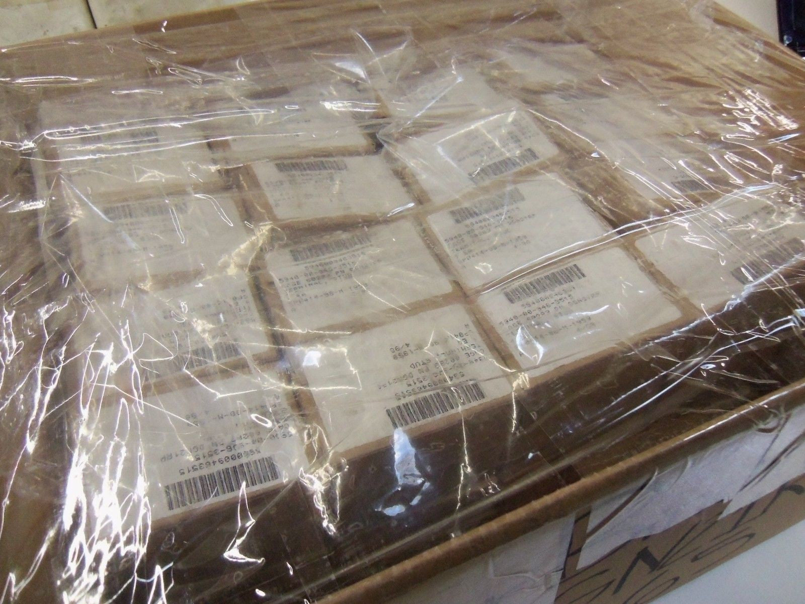 LOT OF 65 COPPER BINDING POST DGN21RP *NEW IN BOX*