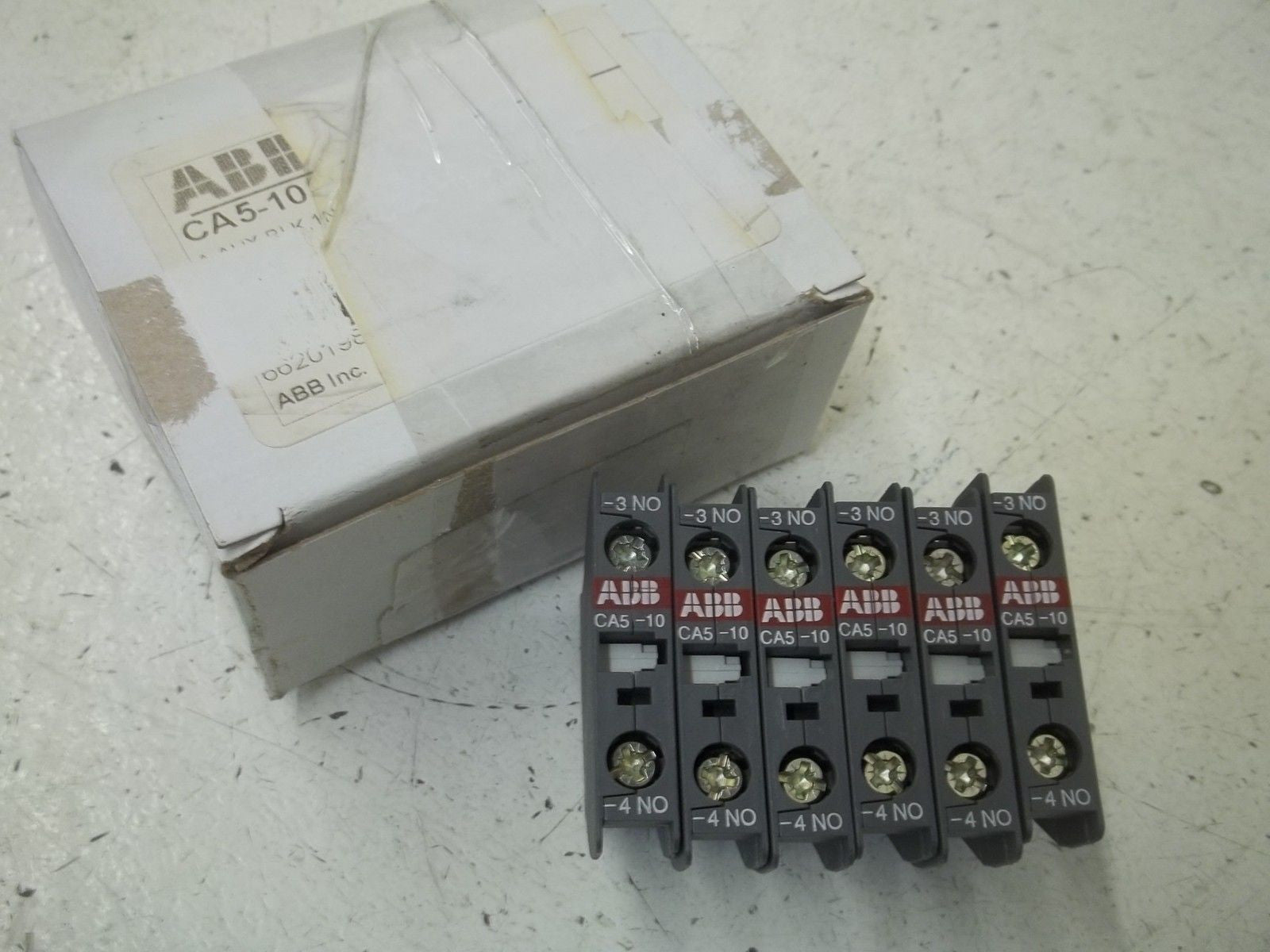 LOT OF 6 ABB CA5-10 CONTACT BLOCK *NEW IN BOX*