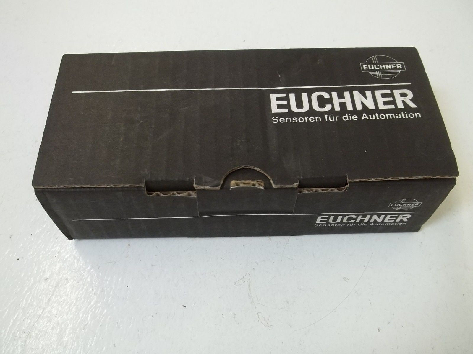 LOT OF 6 EUCHNER NZ1RL-3131 SAFETY LIMIT SWITCH *NEW IN BOX*
