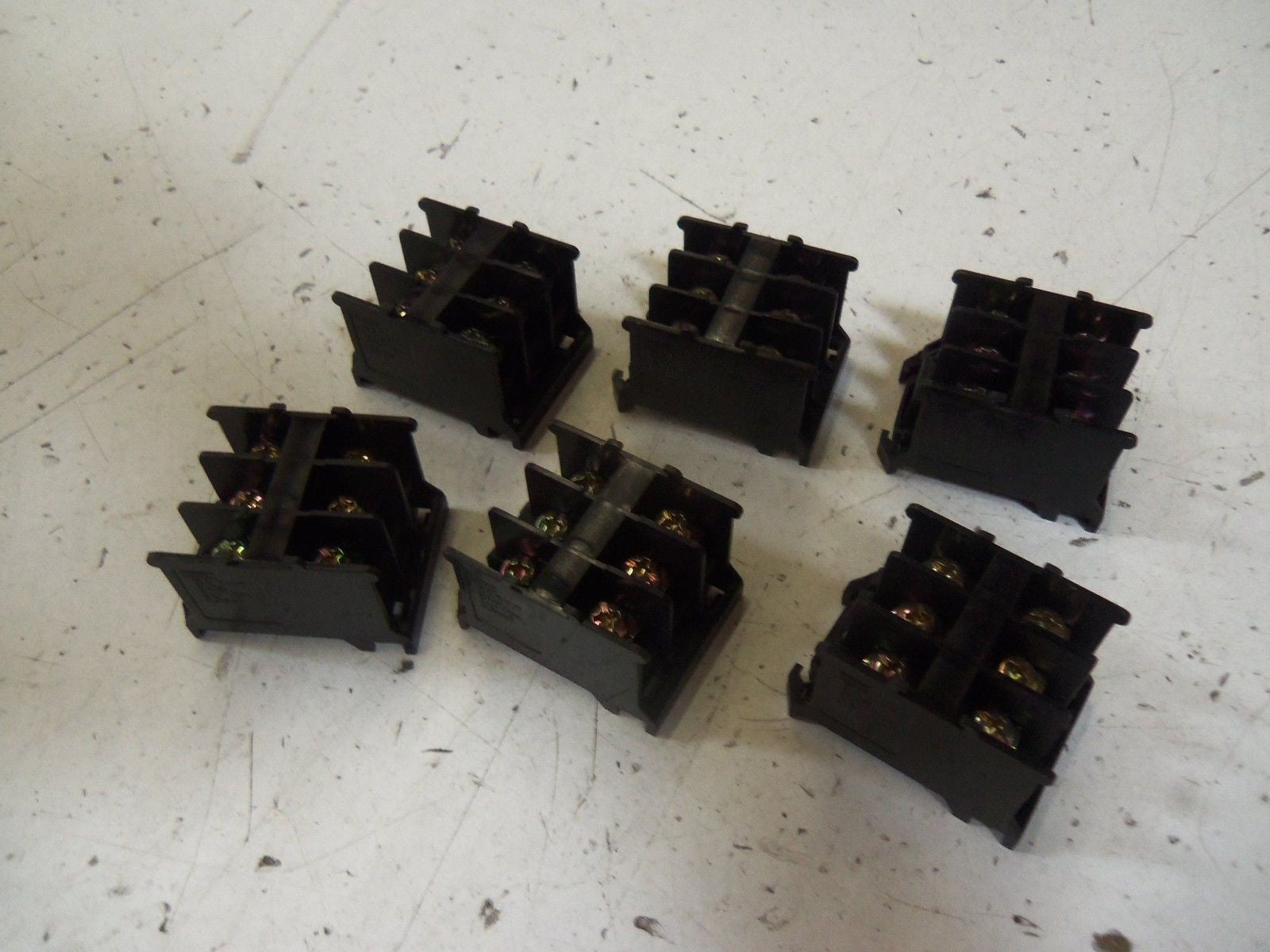 LOT OF 6 IZUMI BA211T *NEW NO BOX*
