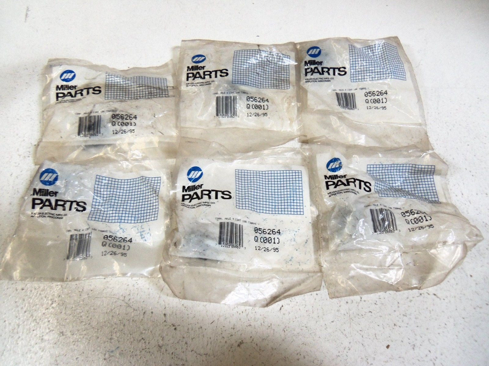 LOT OF 6 MILLER MALE CONNECTOR 056264 *NEW IN FACTORY BAG*