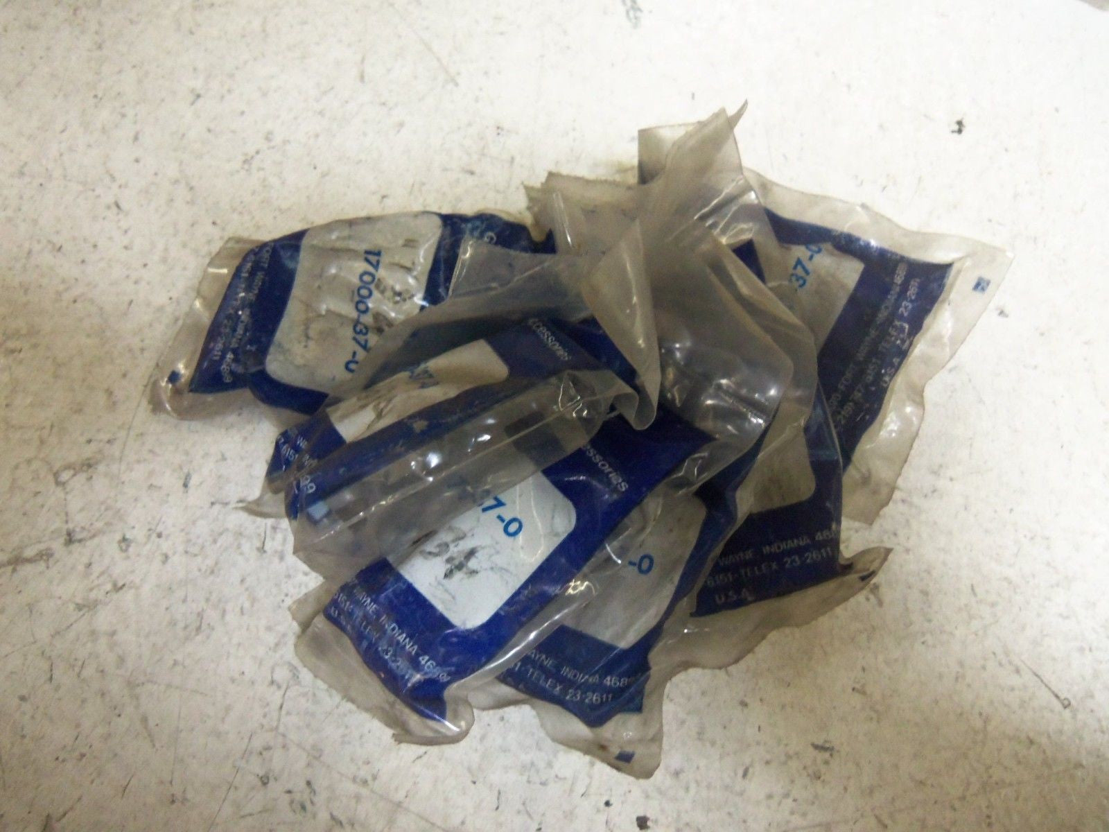 LOT OF 6 PHD 17000-37-0 SENSOR SWITCH BRACKETS *NEW IN FACTORY BAG*