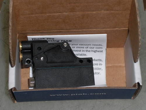 PIAB 3116088 VACUUM SWITCH *NEW IN BOX*