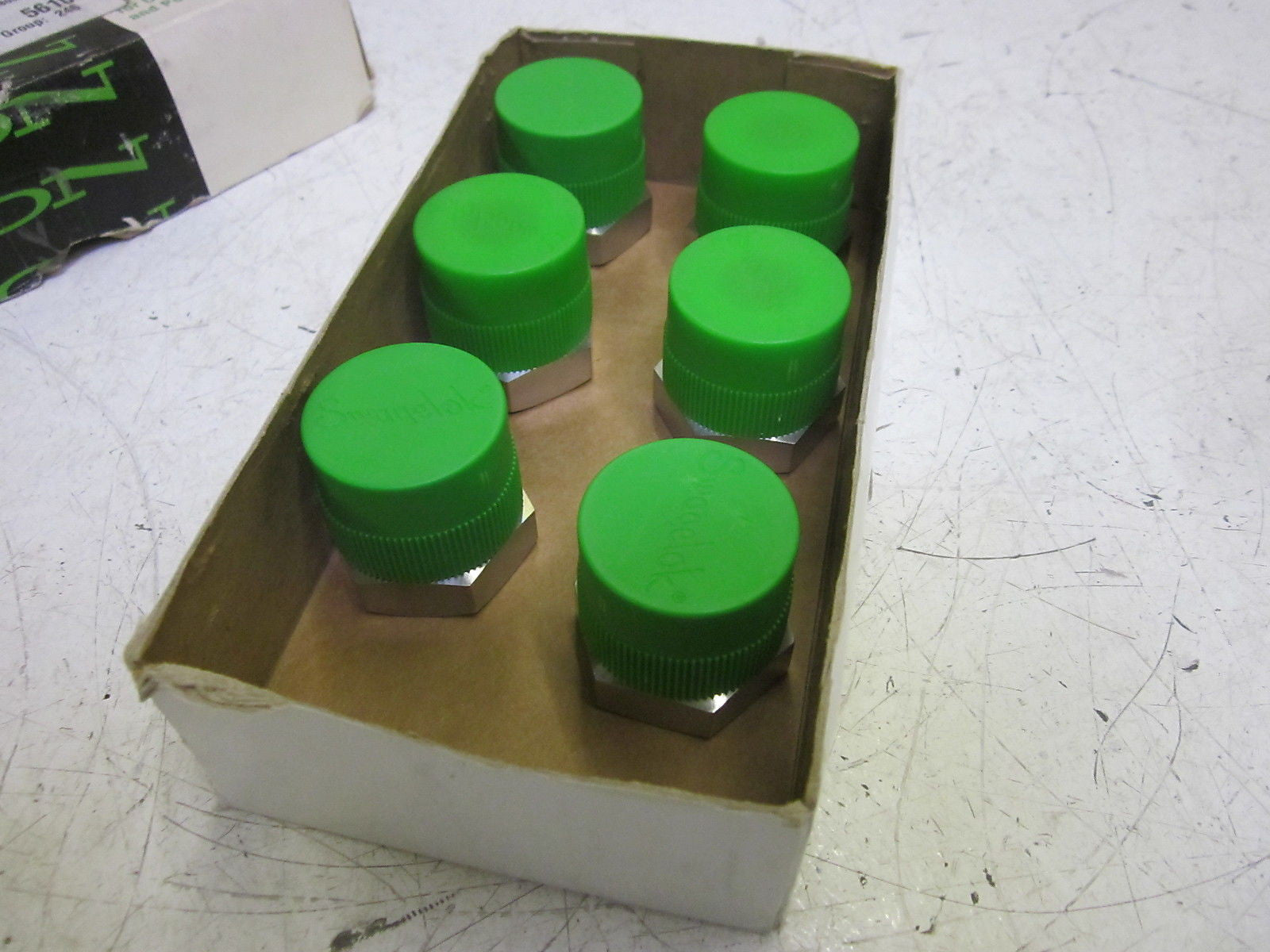 LOT OF 6 SWAGELOK SS-16-RB-6 REDUCER BRUSHING 1" X 3/8" *NEW IN BOX*