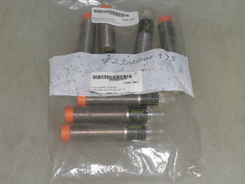 LOT OF 7 EFECTOR  IGA2008LABOA-BS-201-A PROXIMITY SWITCH  *NEW IN A BAG*
