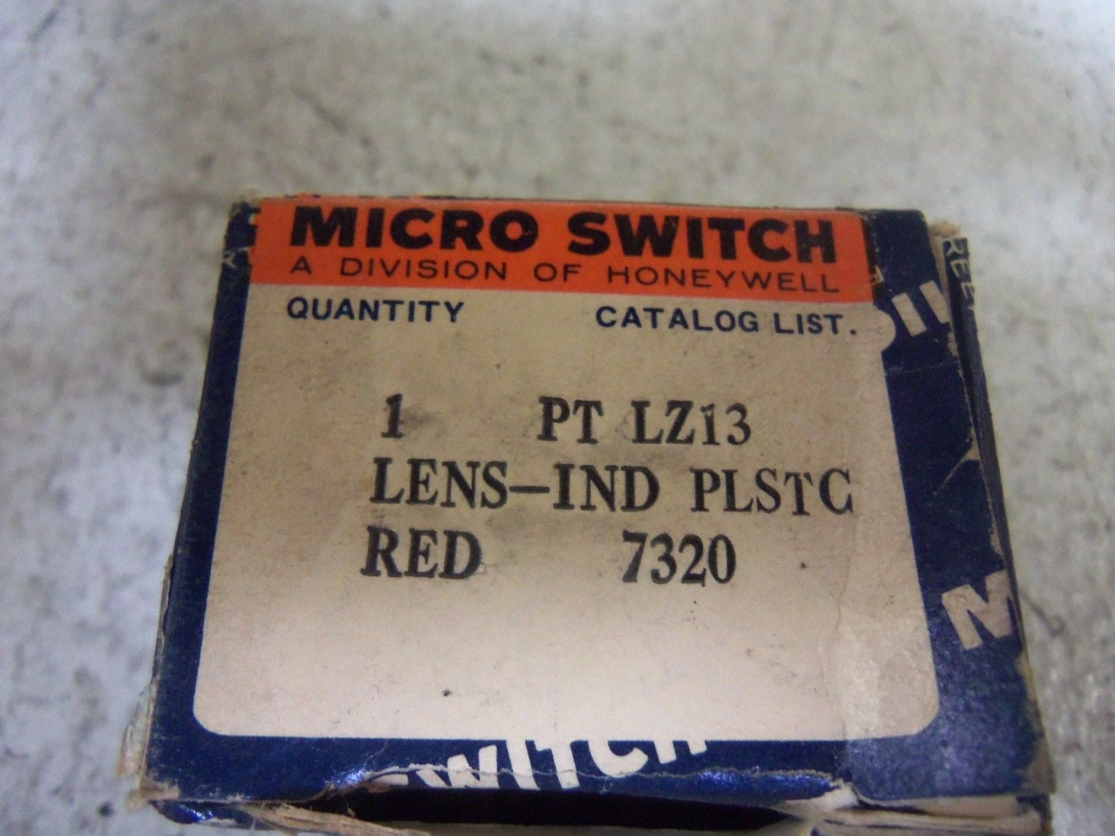 LOT OF 7 MICROSWITCH PTLZ13 RED CAP *NEW IN BOX*