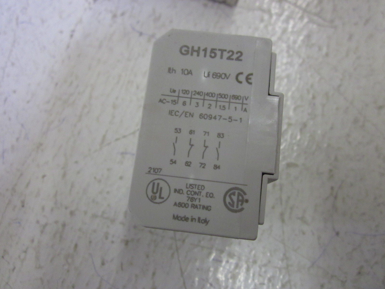 LOT OF 8 AUTOMATION DIRECT GH-15T22 690V AUXILIARY CONTACT *NEW IN BOX*