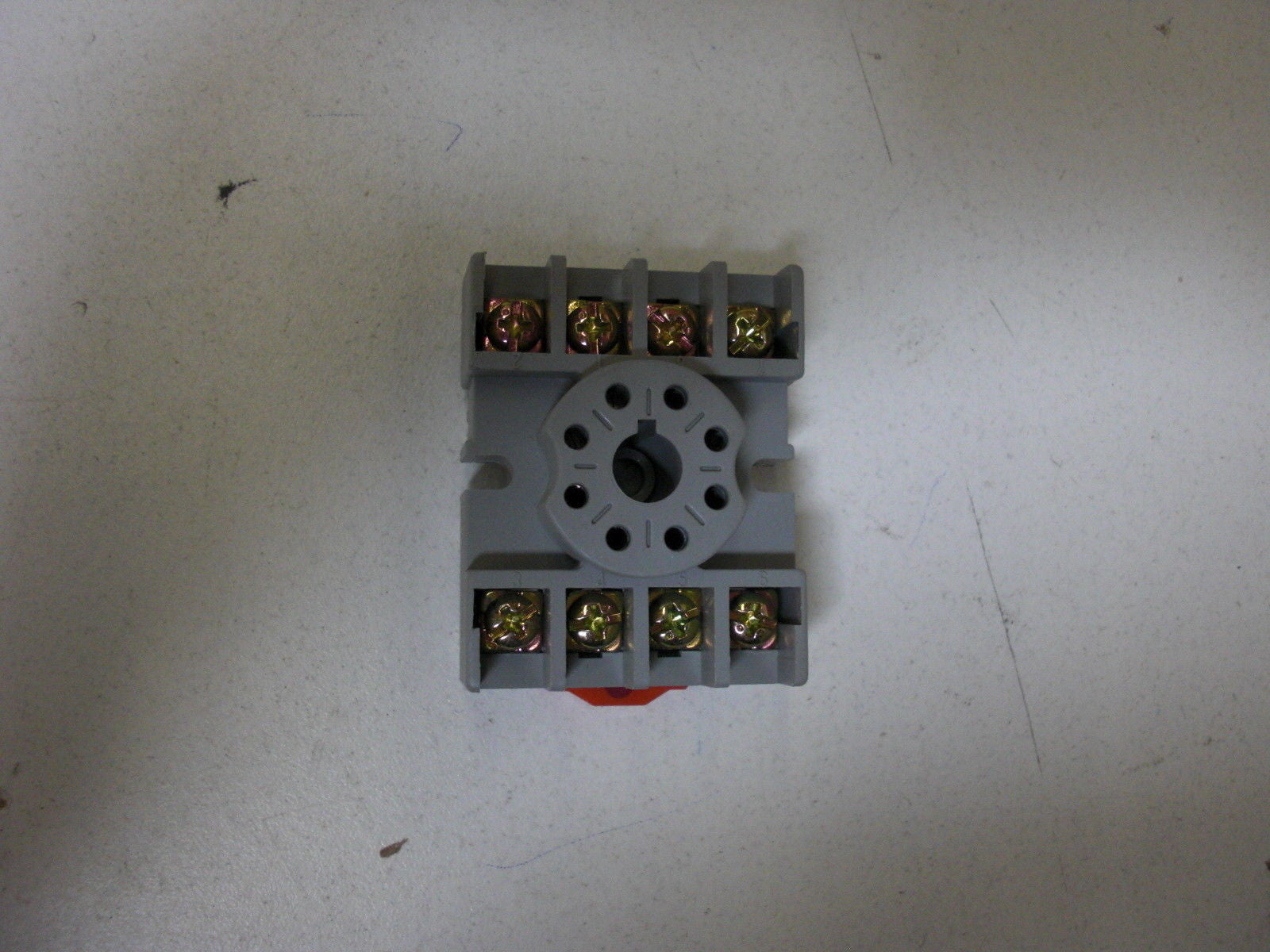 LOT OF 8 DAYTON 5X852M RELAY SOCKET 8PIN DIN *NEW NO BOX*