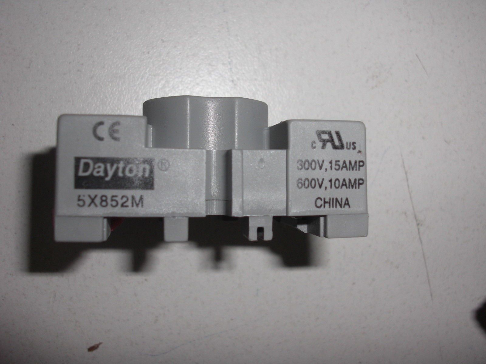 LOT OF 8 DAYTON 5X852M RELAY SOCKET 8PIN DIN *NEW NO BOX*