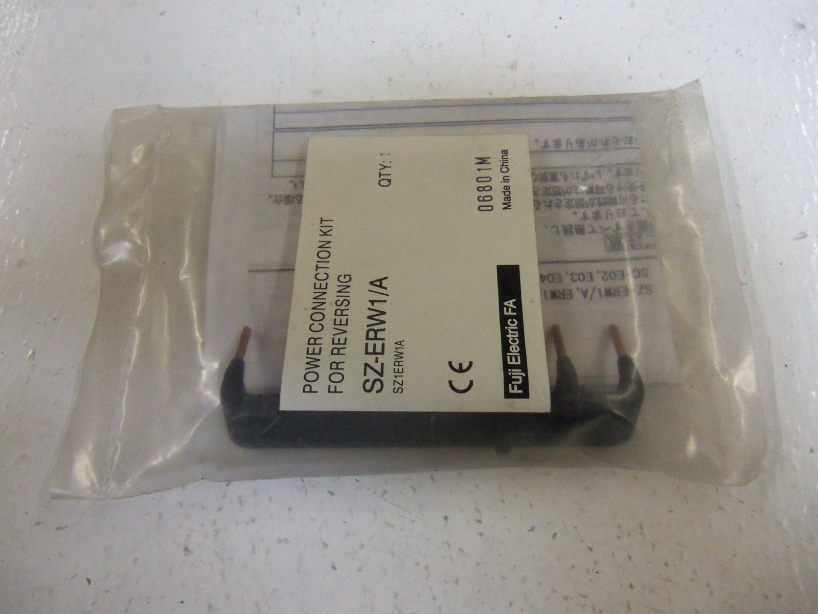 FUJI ELECTRIC SZ-ERW1/A POWER CONNECTING KIT * NEW IN FACTORY BAG *