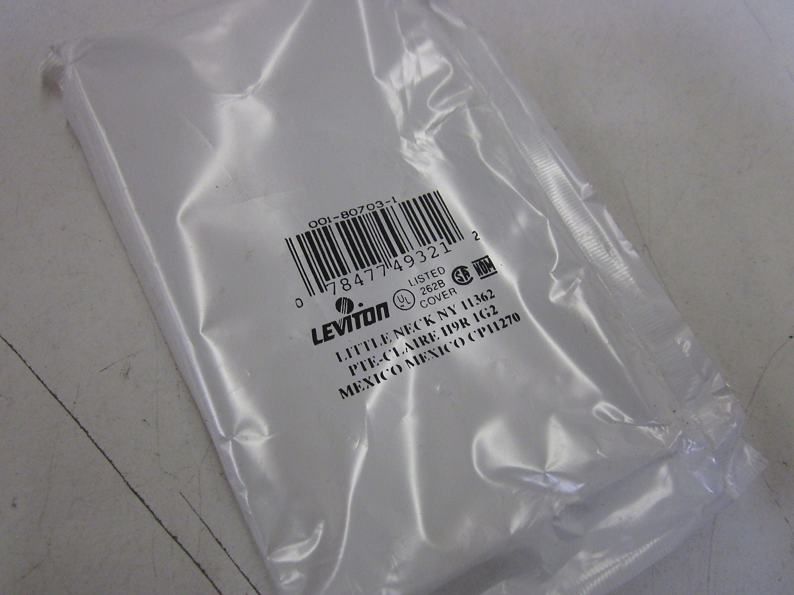 LOT OF 8 LEVITON 262B *NEW IN A FACTORY BAG*