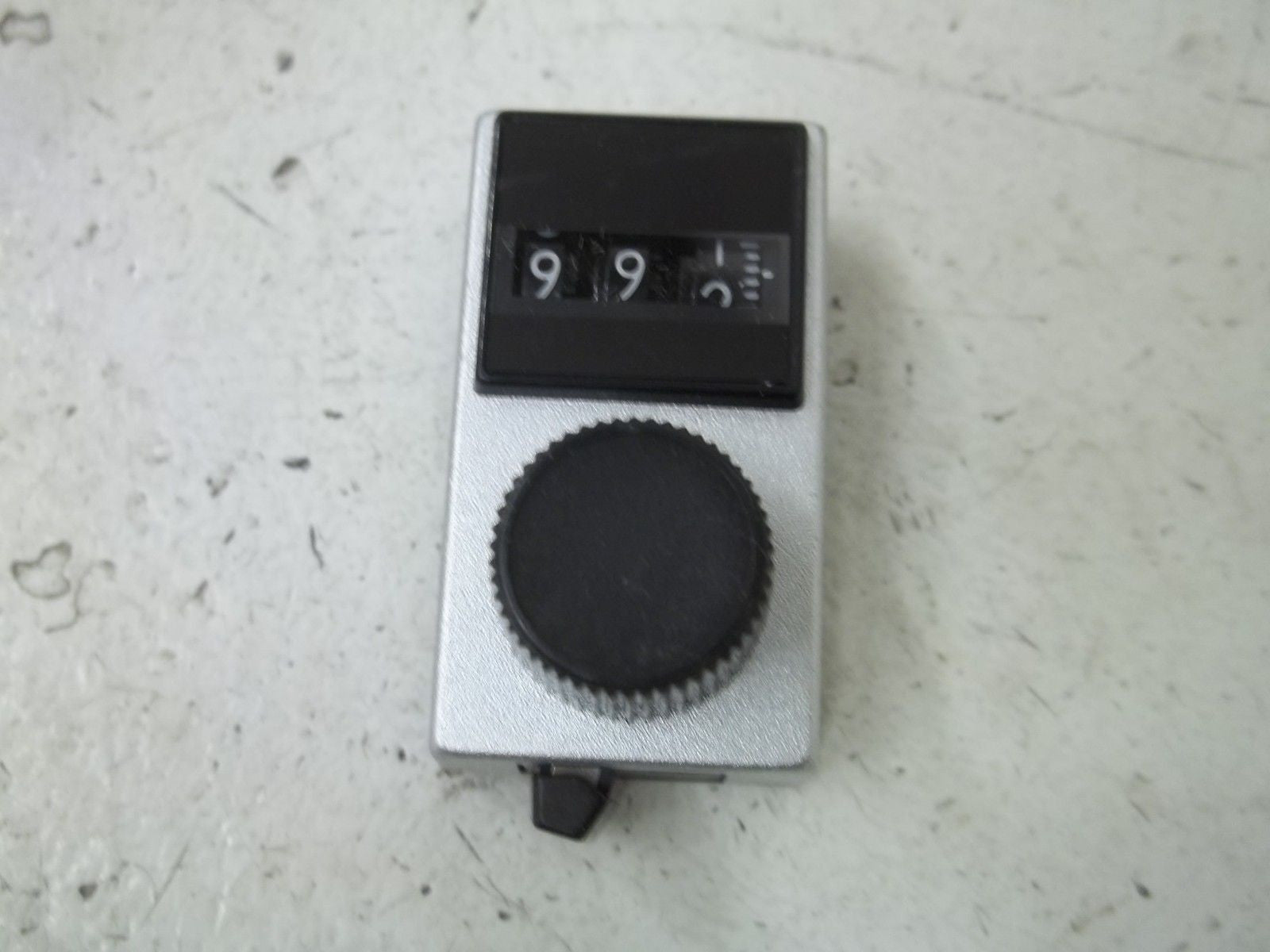LOT OF 8 VISHAY 15A31B10 TURN DIGITAL DIAL MECHANISM *ORIGINAL PACKAGE*