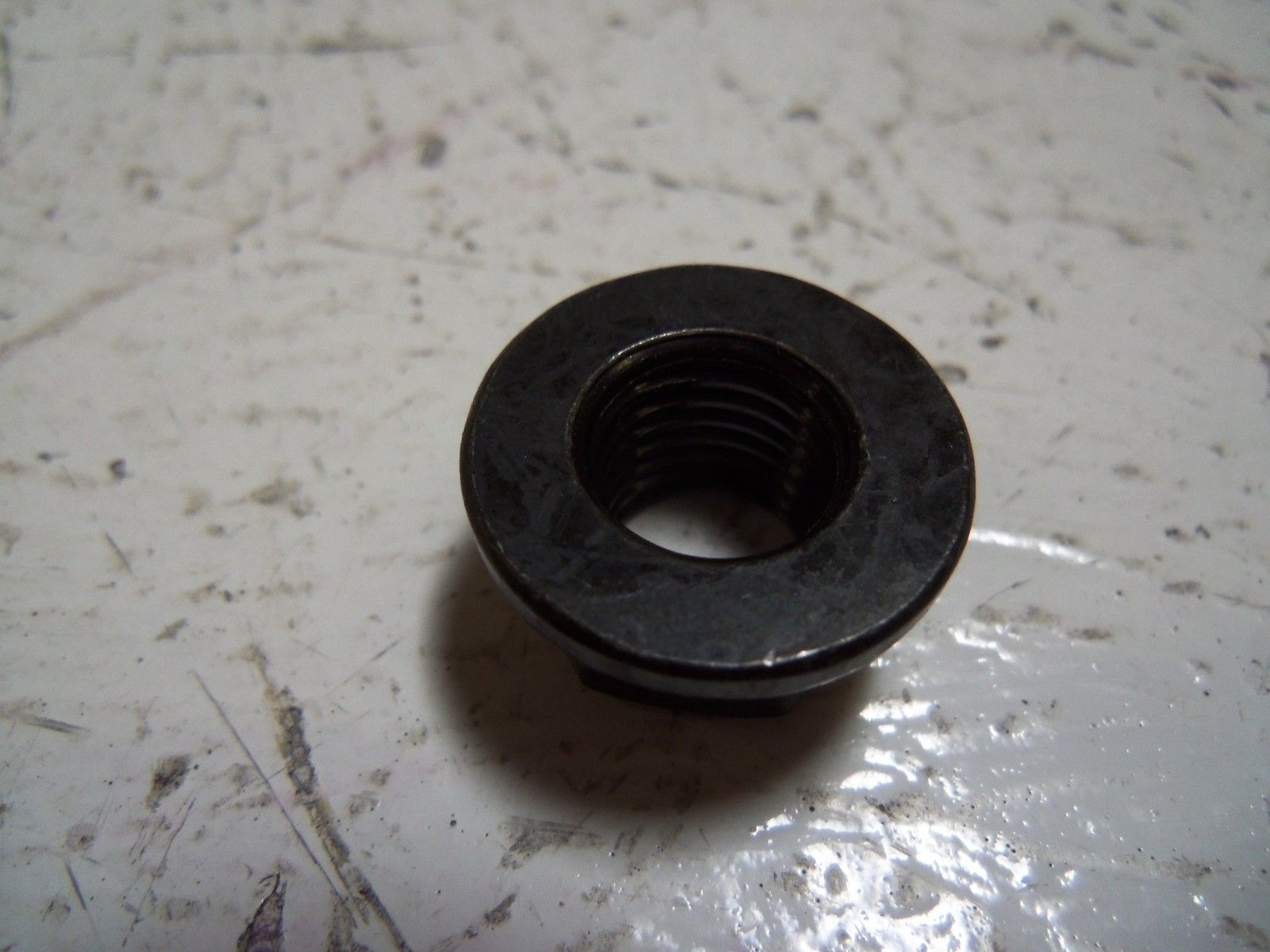 LOT OF 8 YAMAHA GENUINE 90185-10154 SELF LOCKING NUT *NEW IN FACTORY BAG*