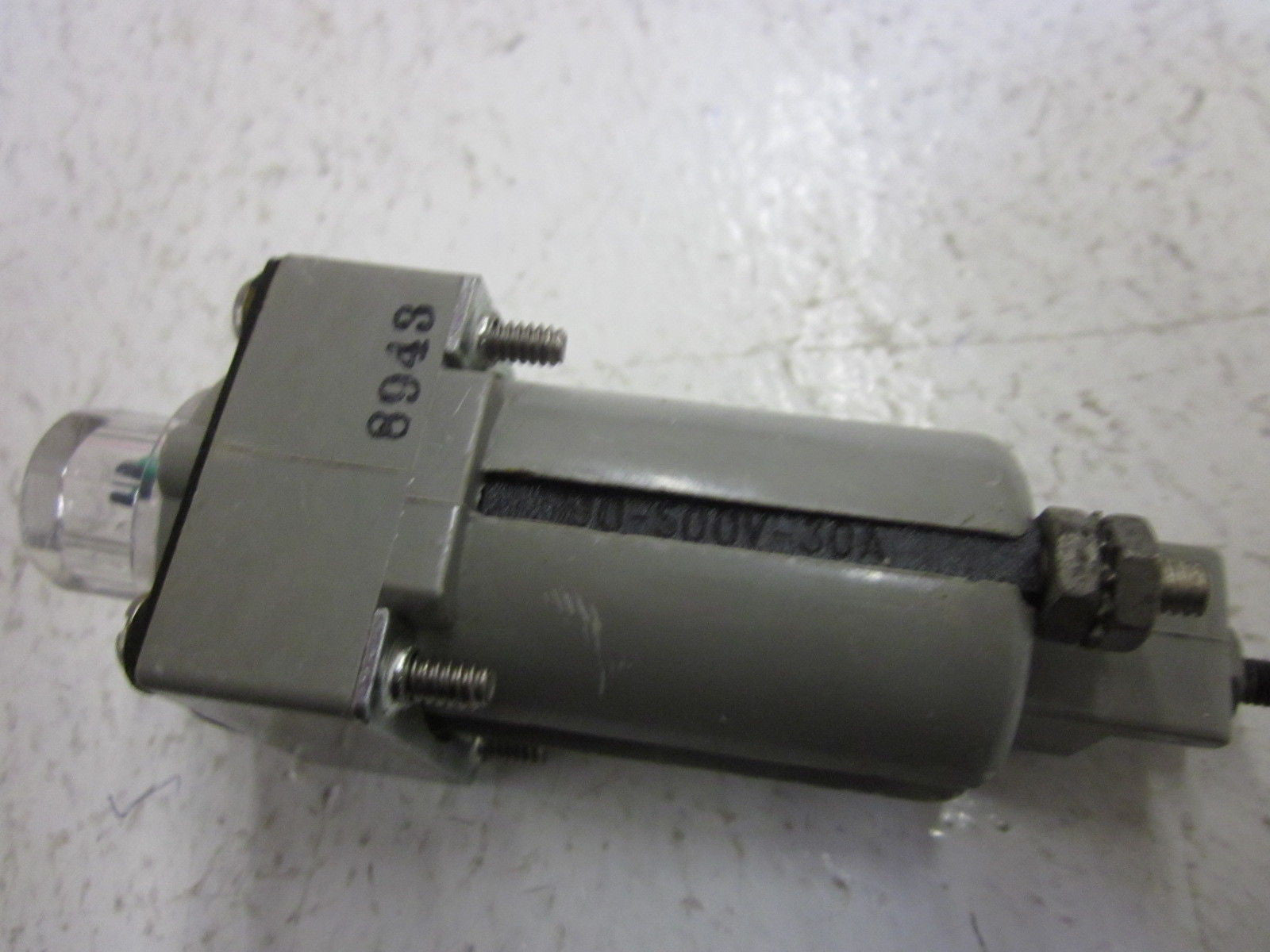 LOT OF 9 8943 90-500V-30A *USED*