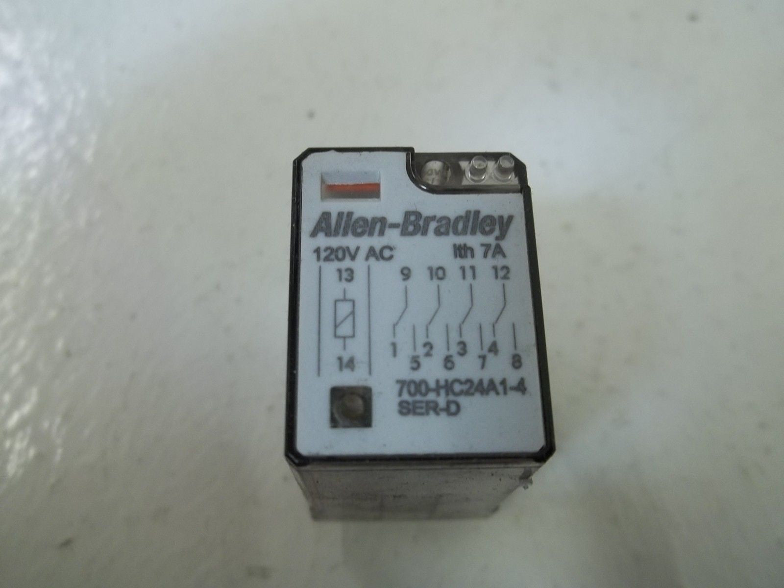 LOT OF 9 ALLEN BRADLEY 700-HC24A1-4 SER.D *USED*