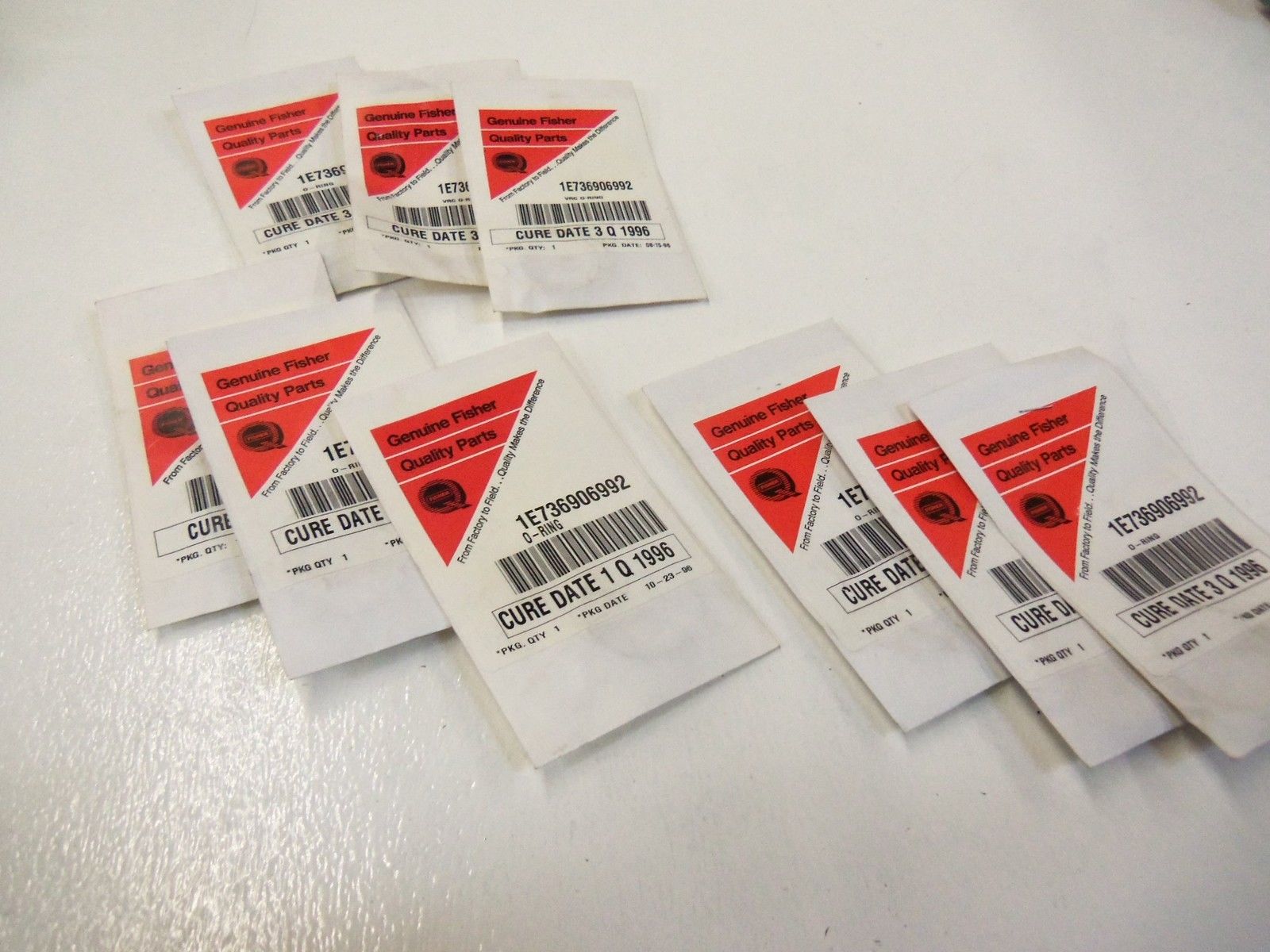 LOT OF 9 FISHER 1E73690992 *NEW NO BOX*