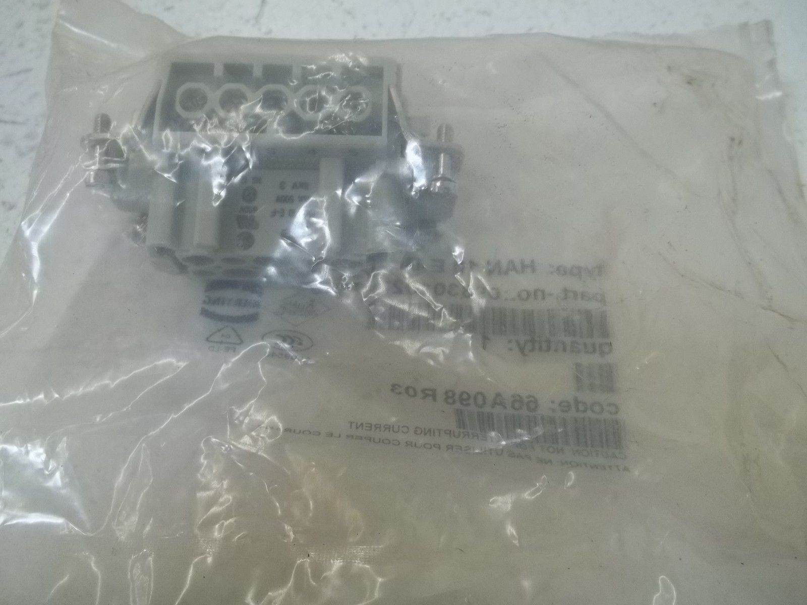 LOT OF 9 INDUSTRIAL MRO ROHS 0933010270103 * NEW IN A FACTORY BAG *