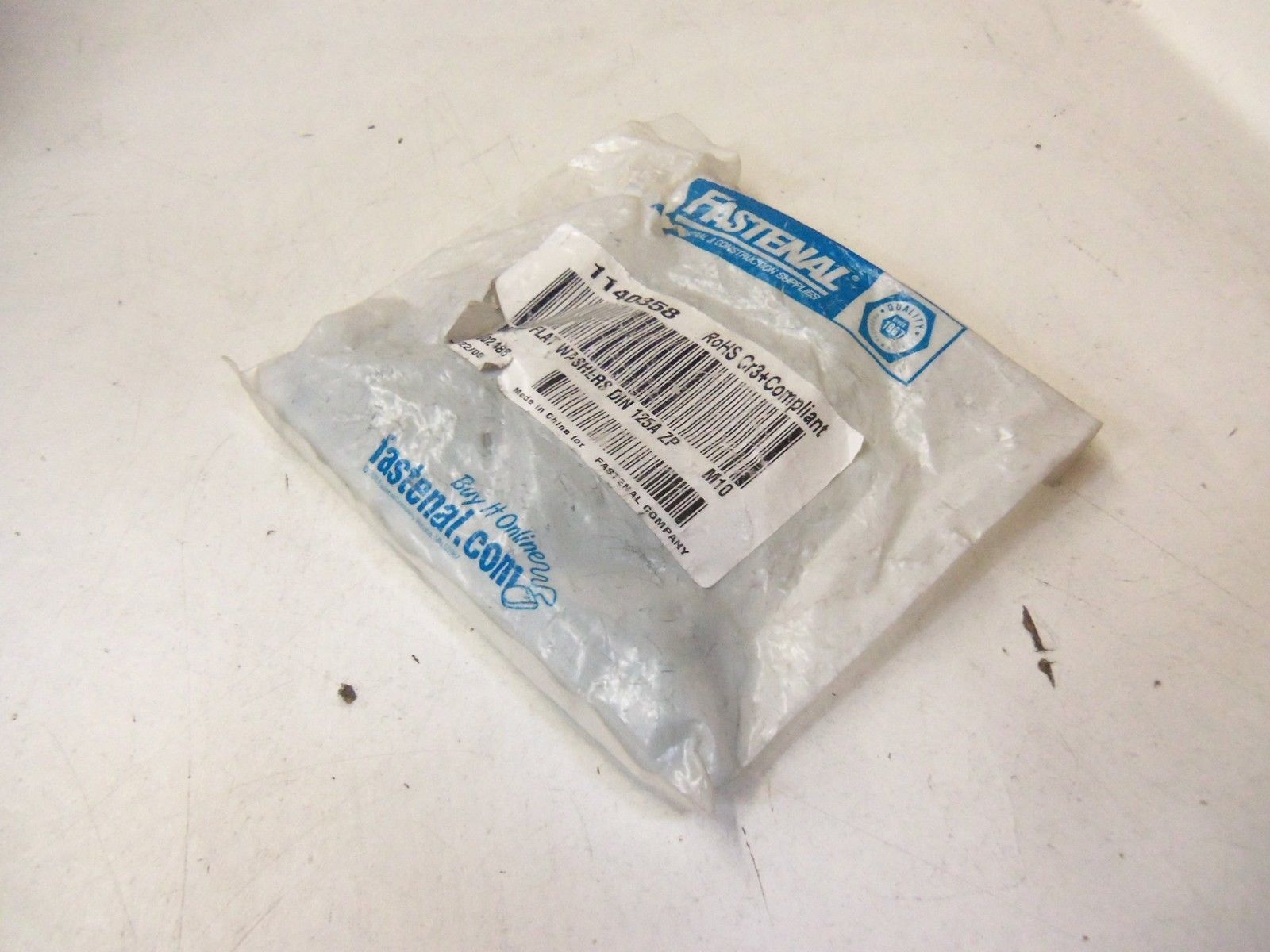 LOT OF APPROXIMATELY 45 FASTENAL 1140358 * NEW IN FACTORY BAG *