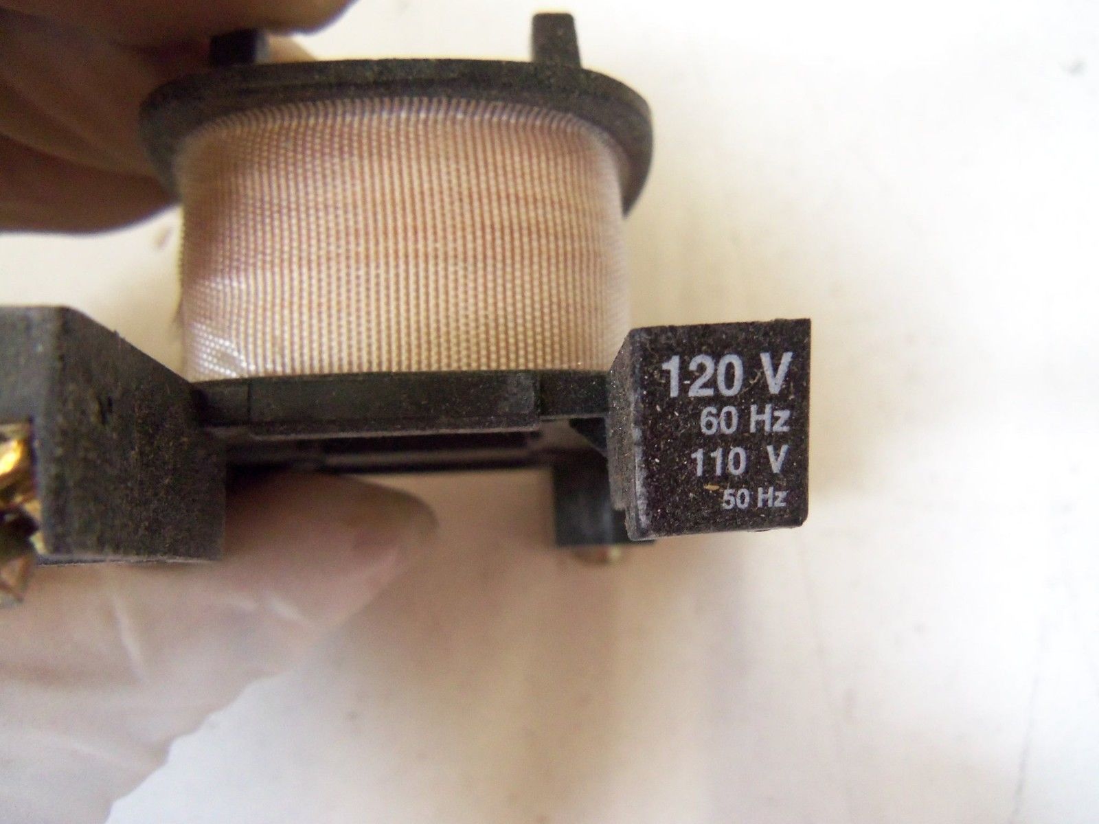LOVATO COIL 120V 11BA104 230 *NEW IN BOX*