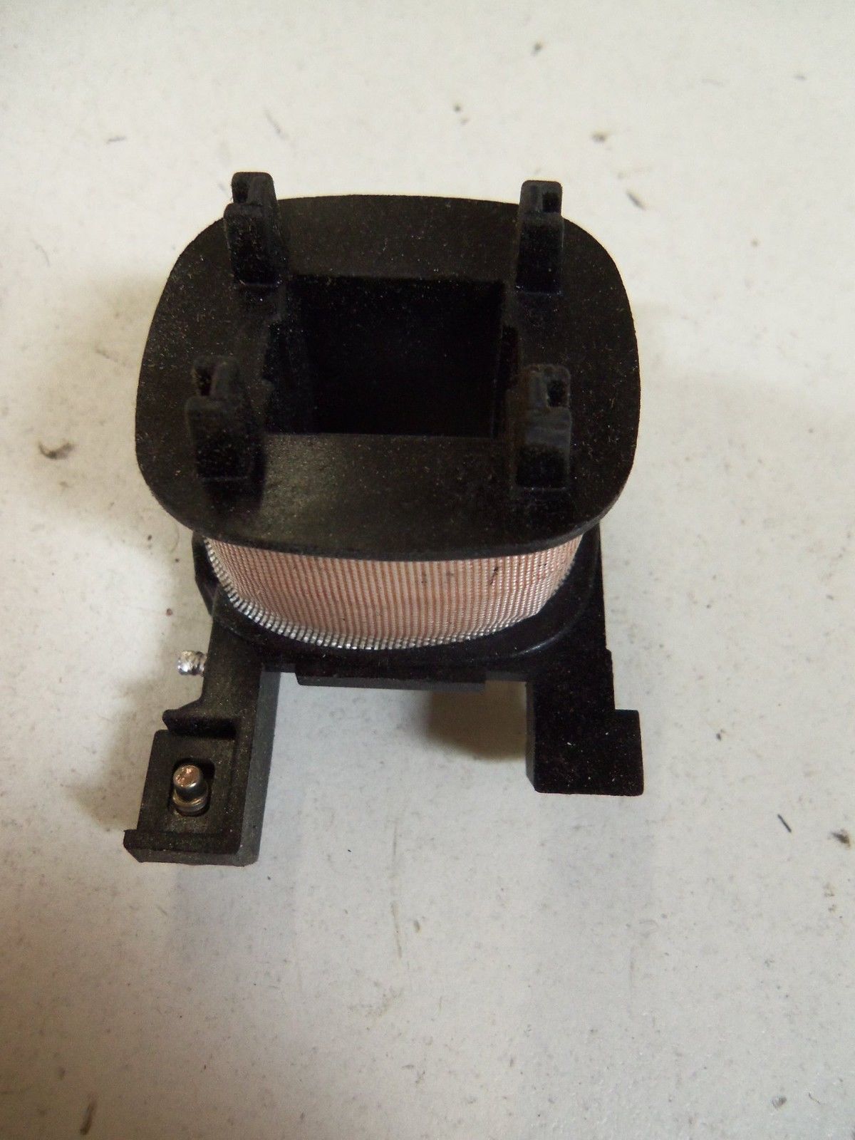 LOVATO COIL 230V 11BA104 230 *NEW IN BOX*