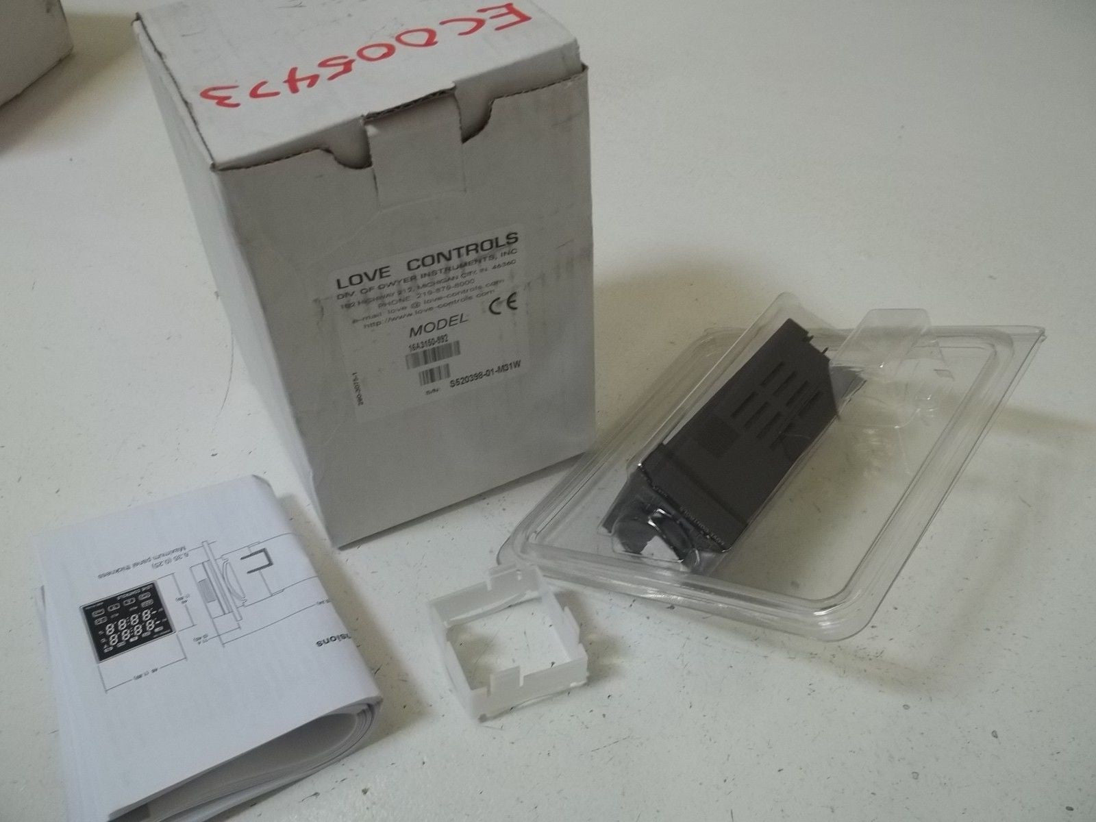 LOVE CONTROLS 16A3150-992 TEMPERATURE CONTROLLER *NEW IN BOX*