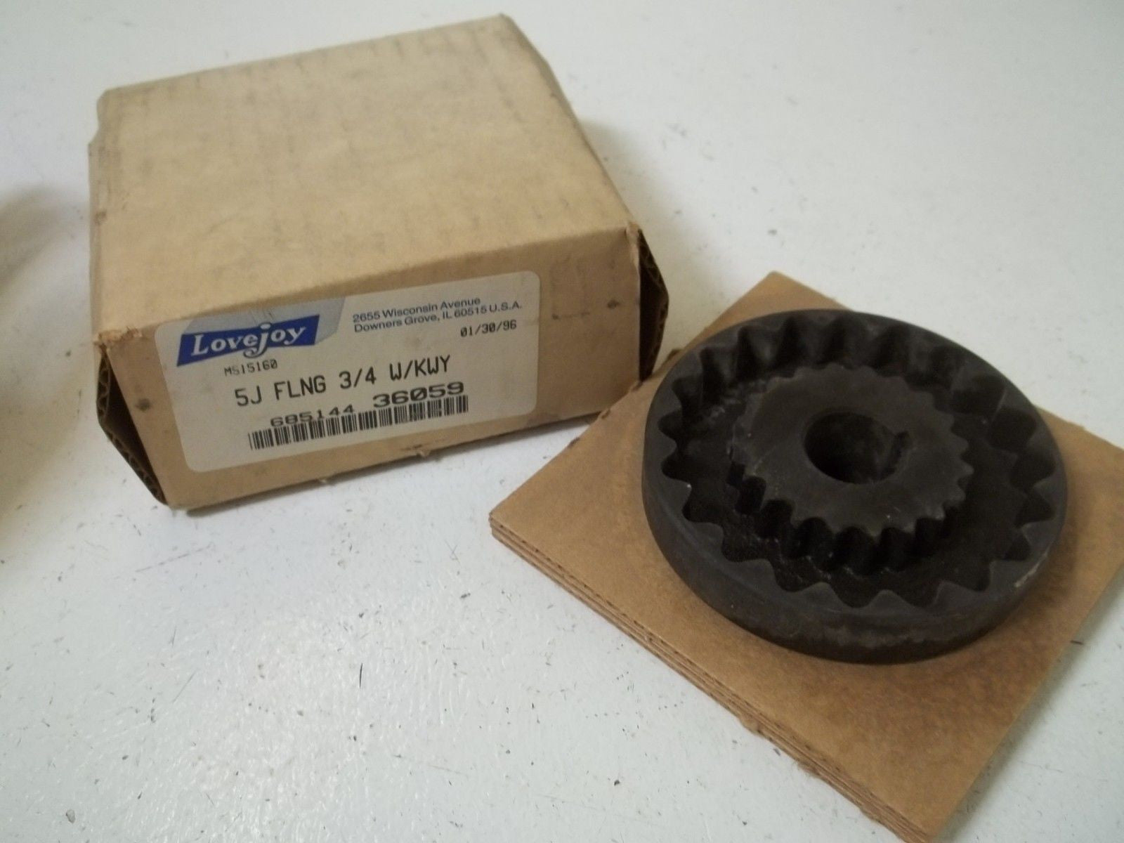 LOVEJOY 5J FLNG 3/4 W/KWY *NEW IN BOX*
