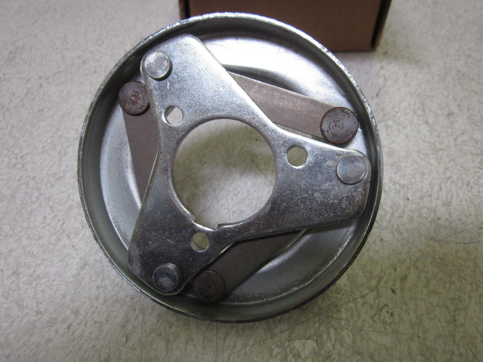 LOVEJOY 68514439023 40 DLT OUTER FLANGE *NEW IN BOX*