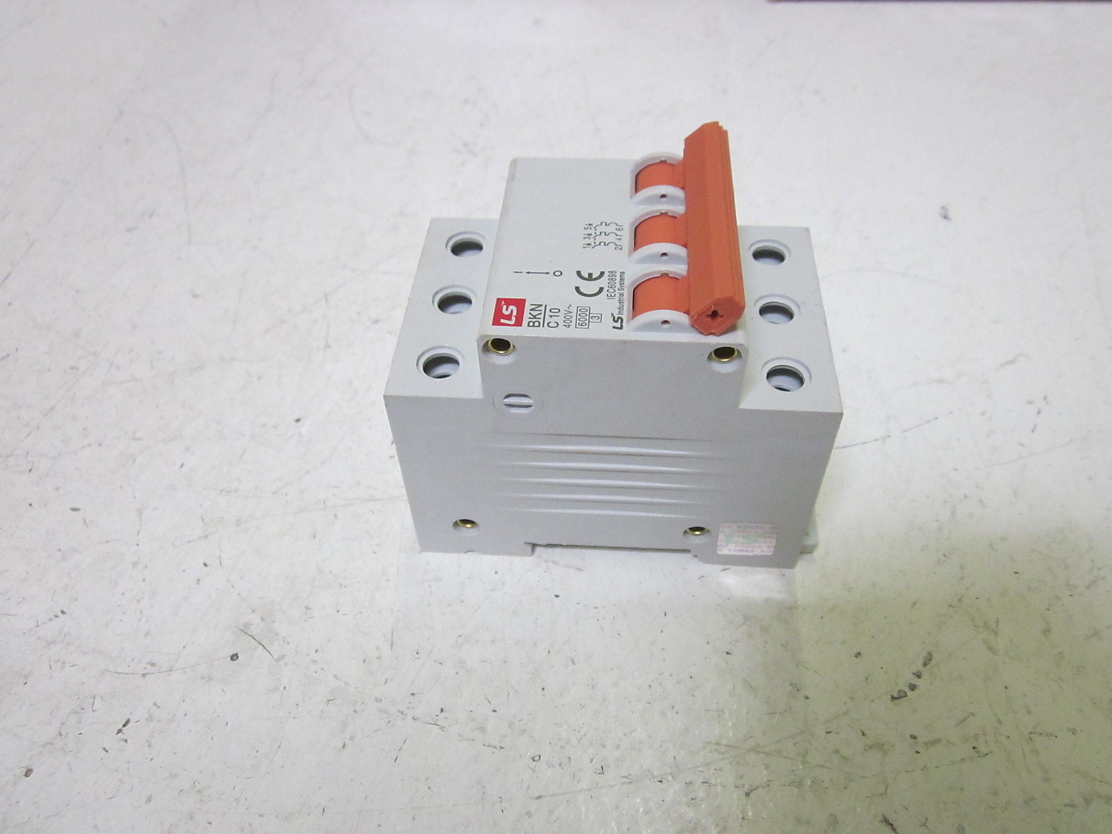LS INDUSTRIES BKN-C10 3 POLE CIRCUIT BREAKER *NEW NO BOX*