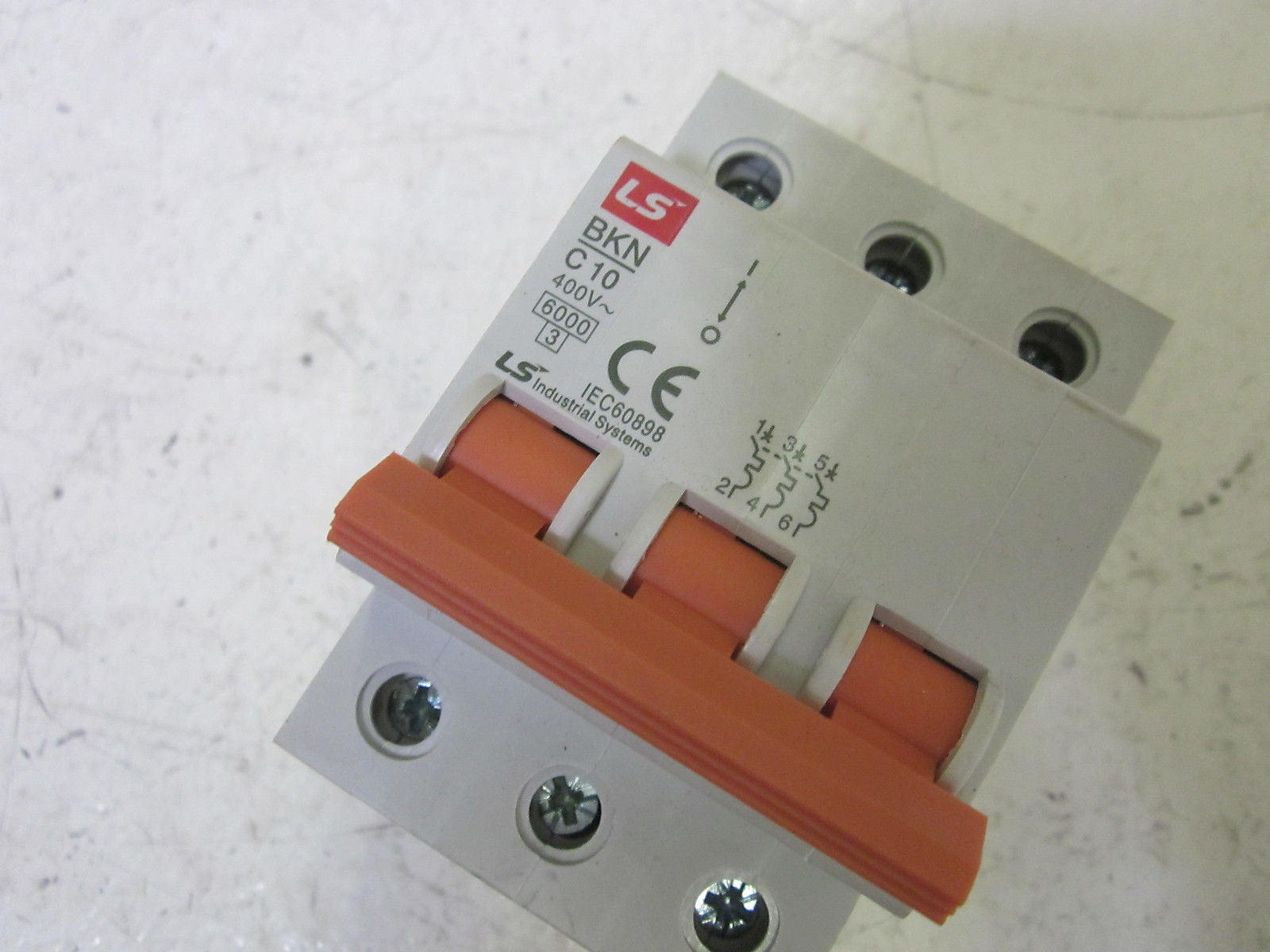 LS INDUSTRIES BKN-C10 3 POLE CIRCUIT BREAKER *NEW NO BOX*
