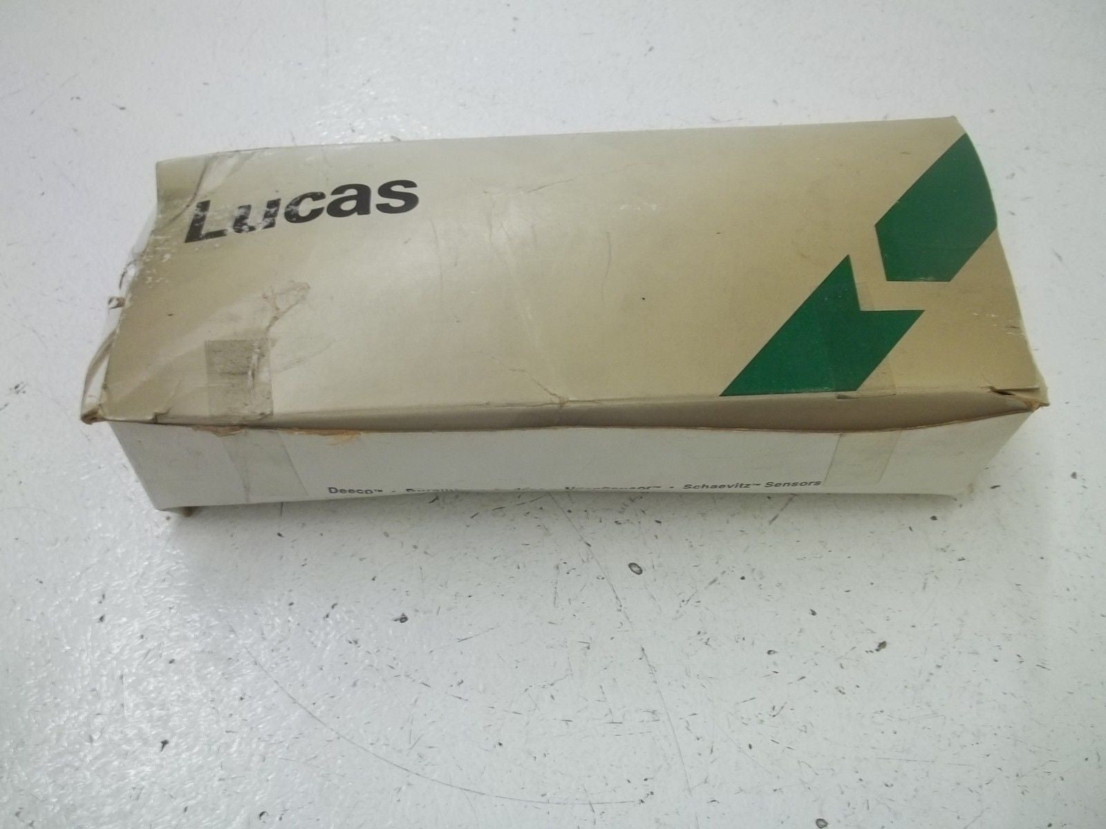 LUCAS LBB-375-TA-D40 LINEAR VARIABLE DIFFERENTIAL TRANSDUCER *USED*