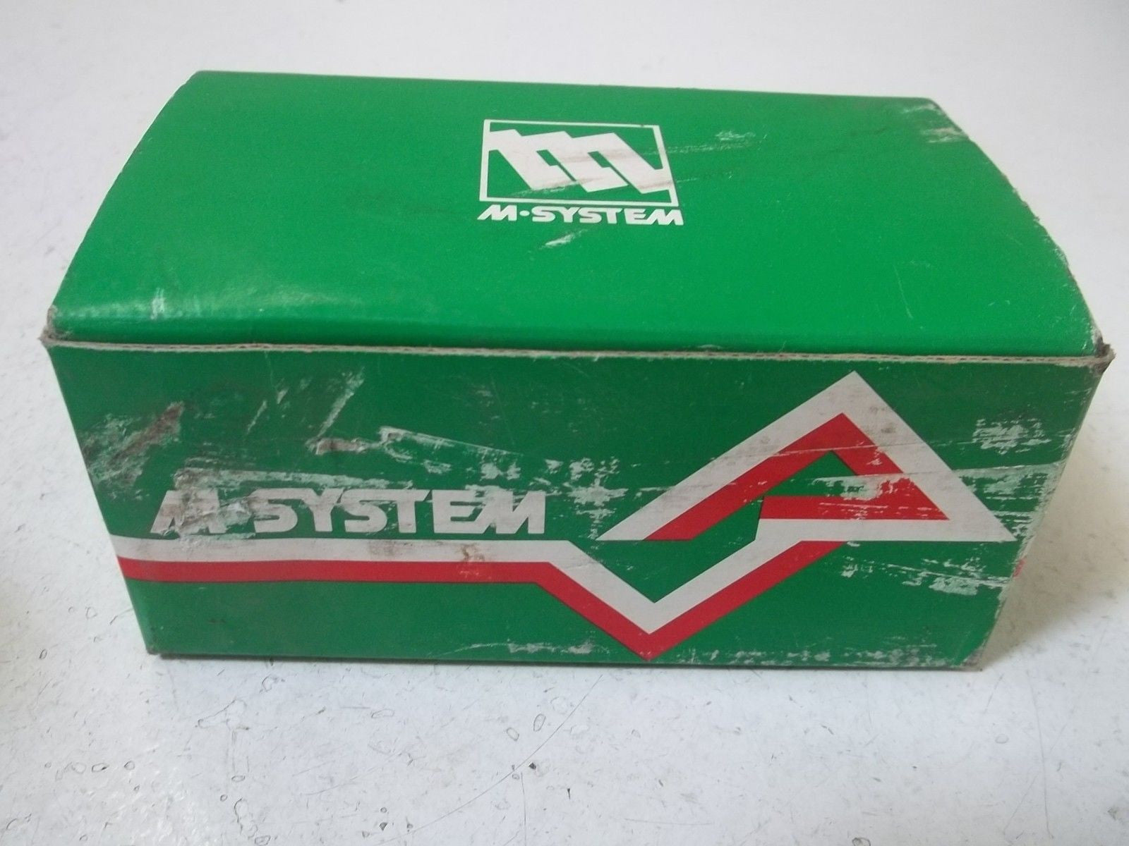 M-SYSTEM KVS-AA-F SIGNAL CONDITIONER *NEW IN BOX*