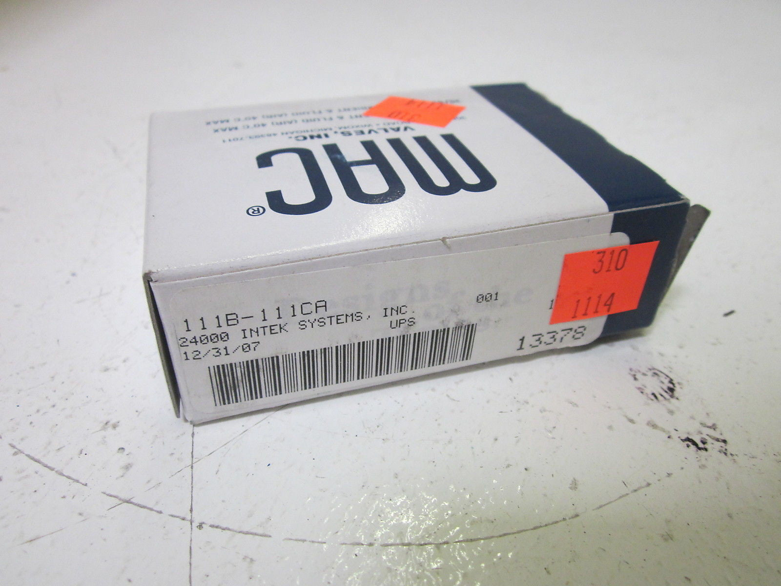 MAC 111B0111CA SOLENOID VALVE  *NEW IN BOX*