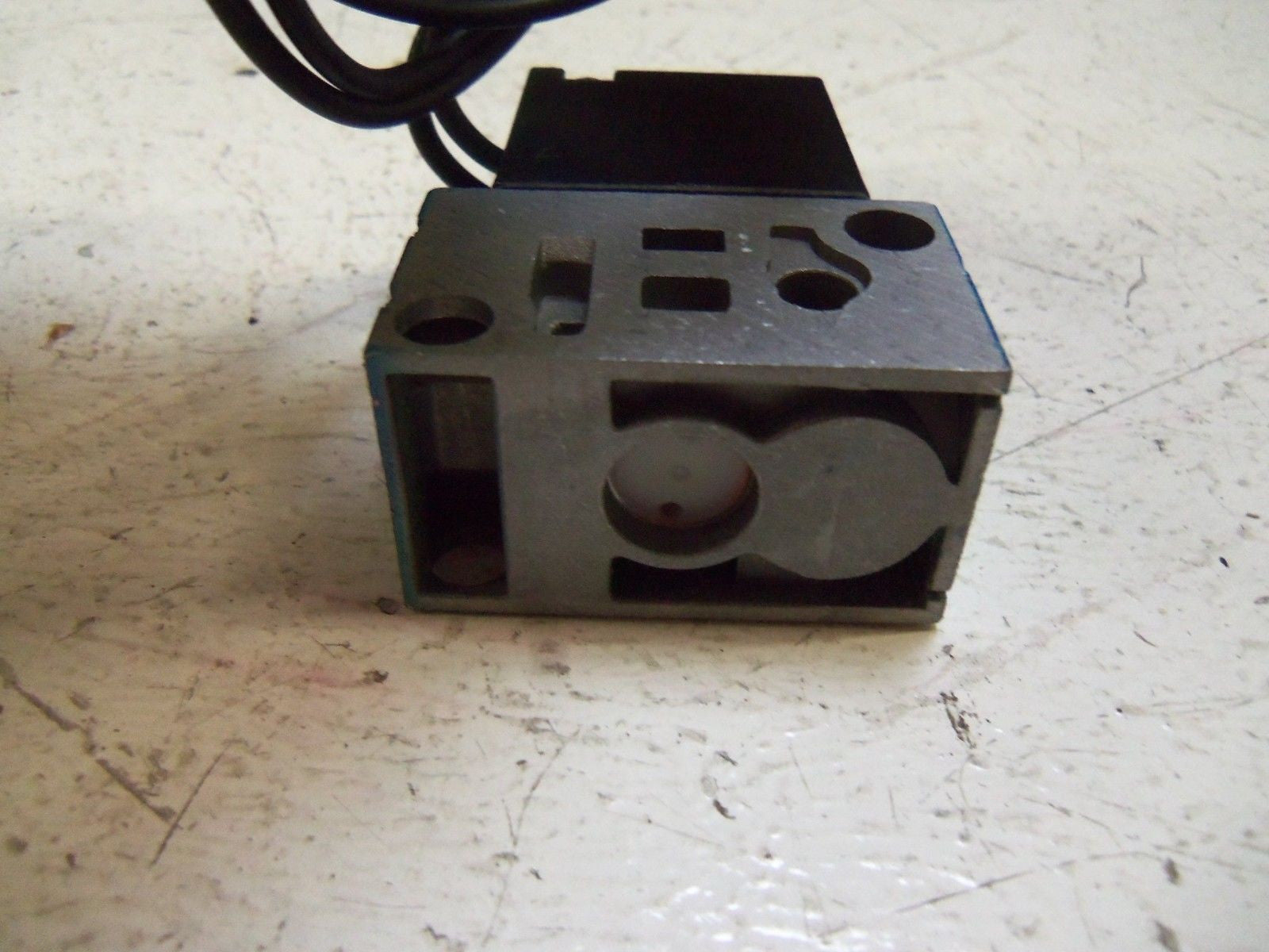 MAC 183B-112BA SOLENOID VALVE *NEW IN BOX*