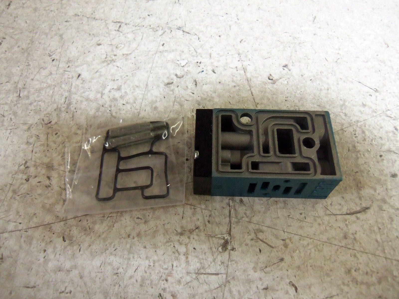 MAC 45A-0AC VALVE *NEW IN BOX*