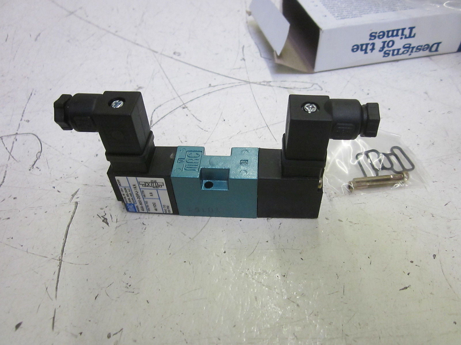 MAC 45A-N00-DDPJ-1KA SOLENOID VALVE 48VDC *NEW IN BOX*