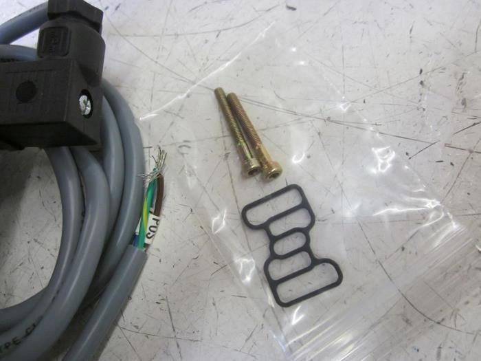 MAC 45A-N00-DDPJ-1KA SOLENOID VALVE 48VDC (AS PICTURED) *NEW IN BOX*