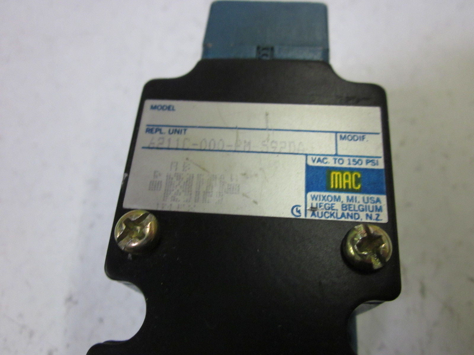 MAC 6211C-000-PM-592DA PNEUMATIC VALVE  *USED*